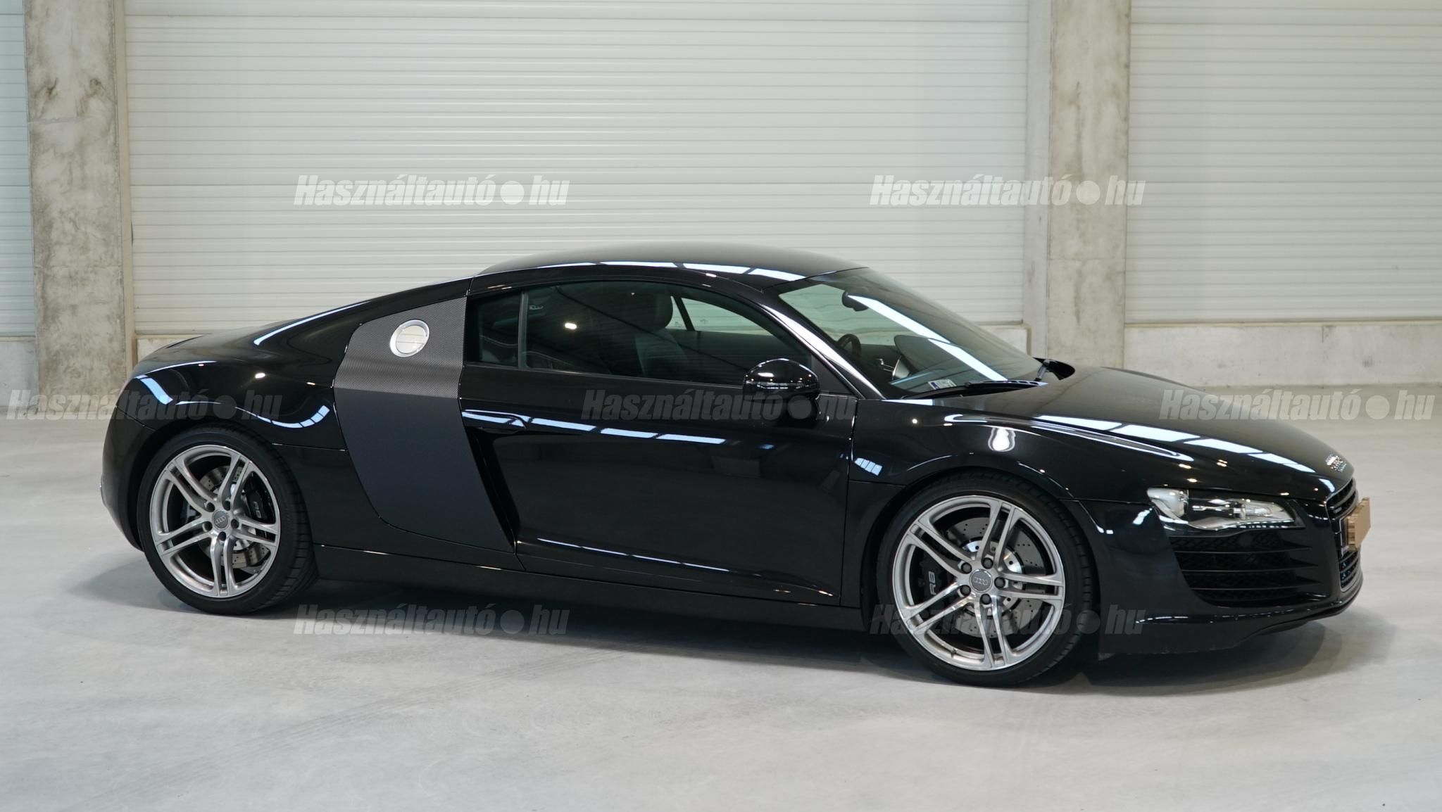 AUDI R8 2007/12 - 1