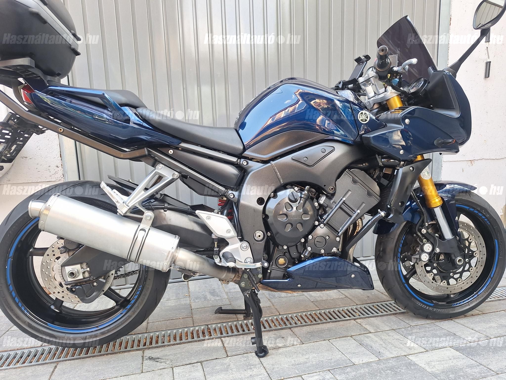 YAMAHA FZ1-S 2008/6 - 1