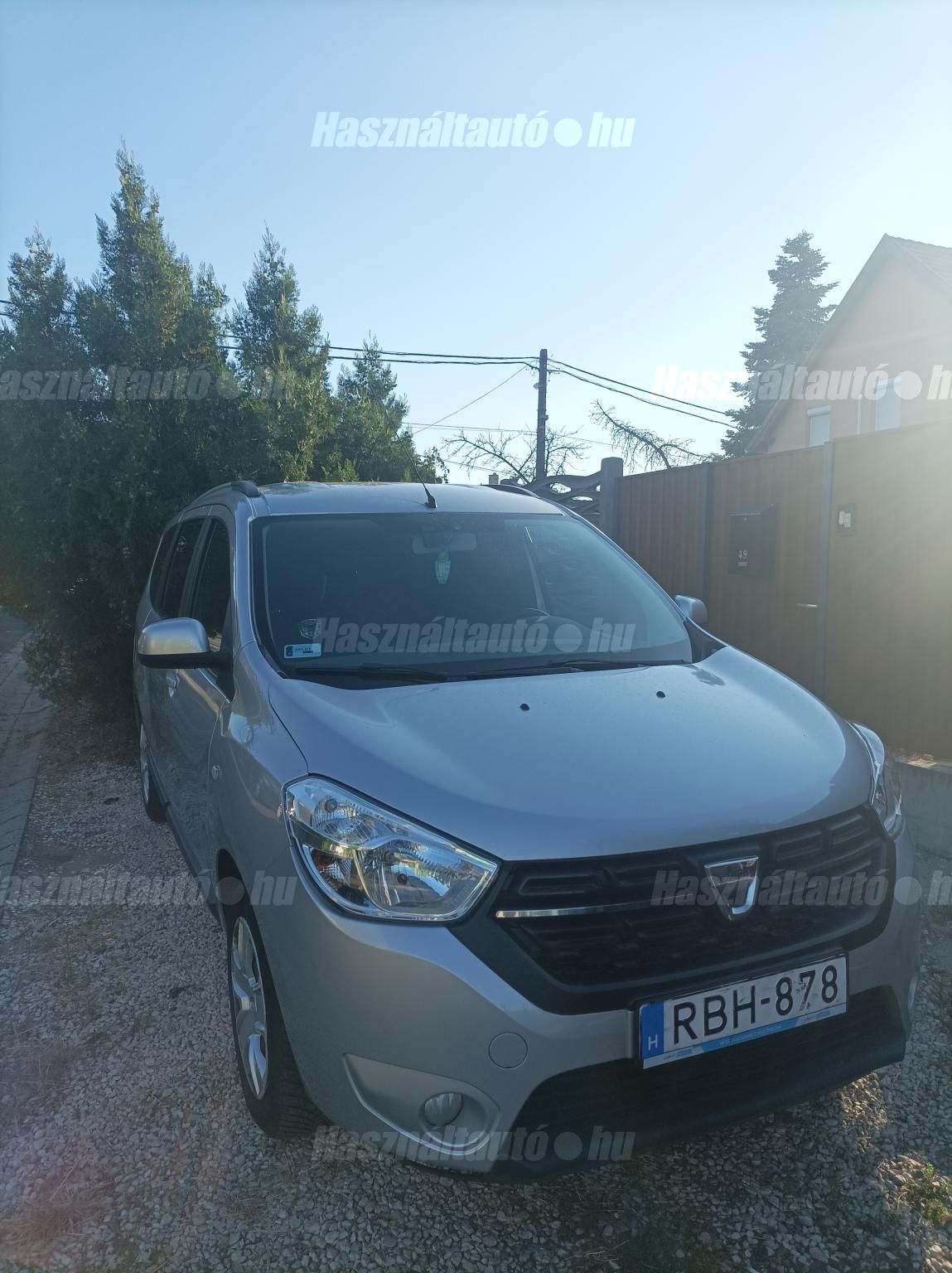 DACIA LODGY 2018/9 - 1