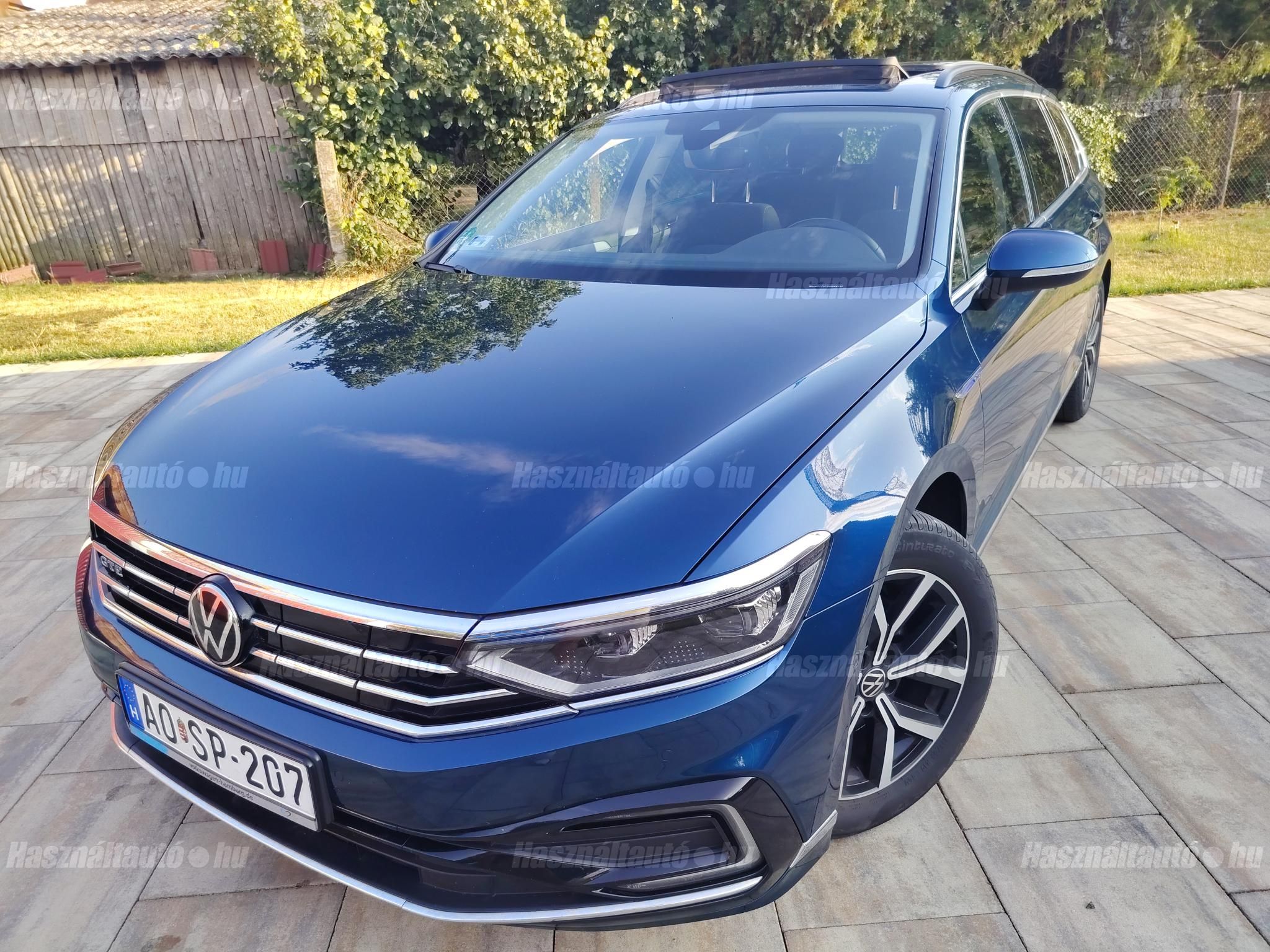 VOLKSWAGEN PASSAT 2022/6 - 1