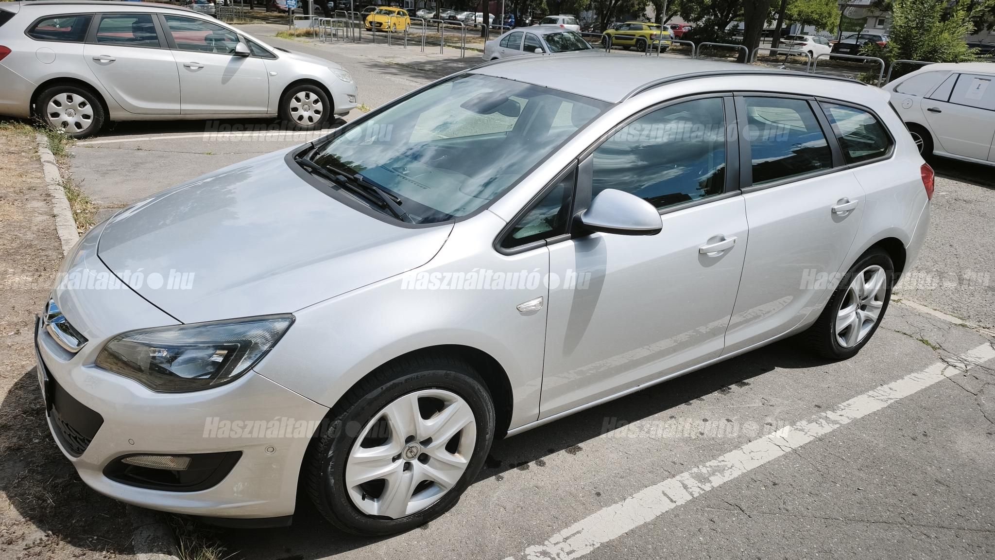 OPEL ASTRA J 2014/7 - 1