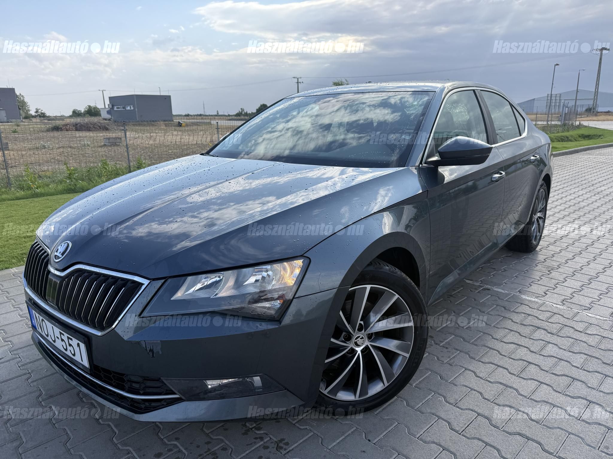 SKODA SUPERB 2016/4 - 1