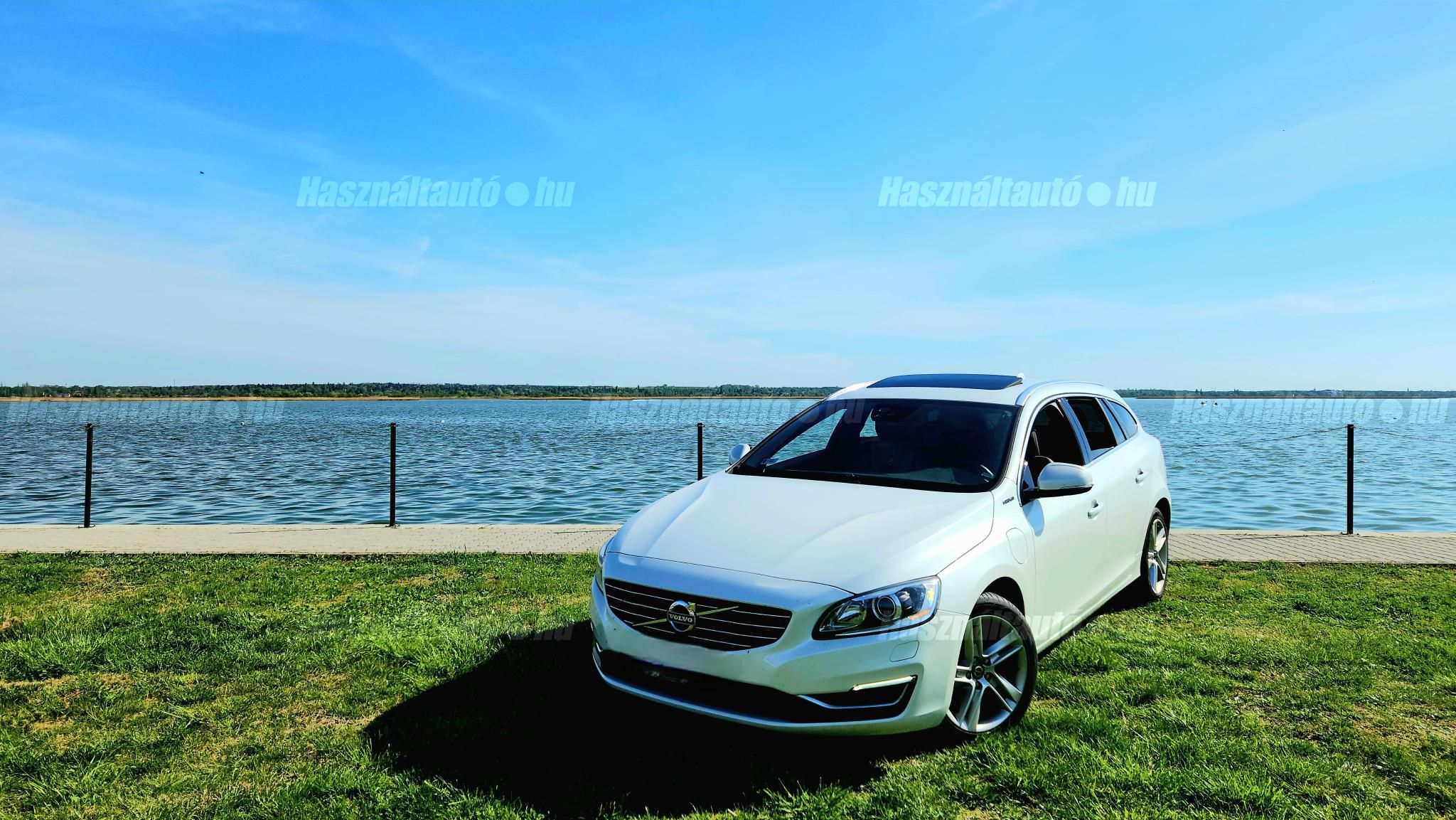 VOLVO V60 2013 - 1