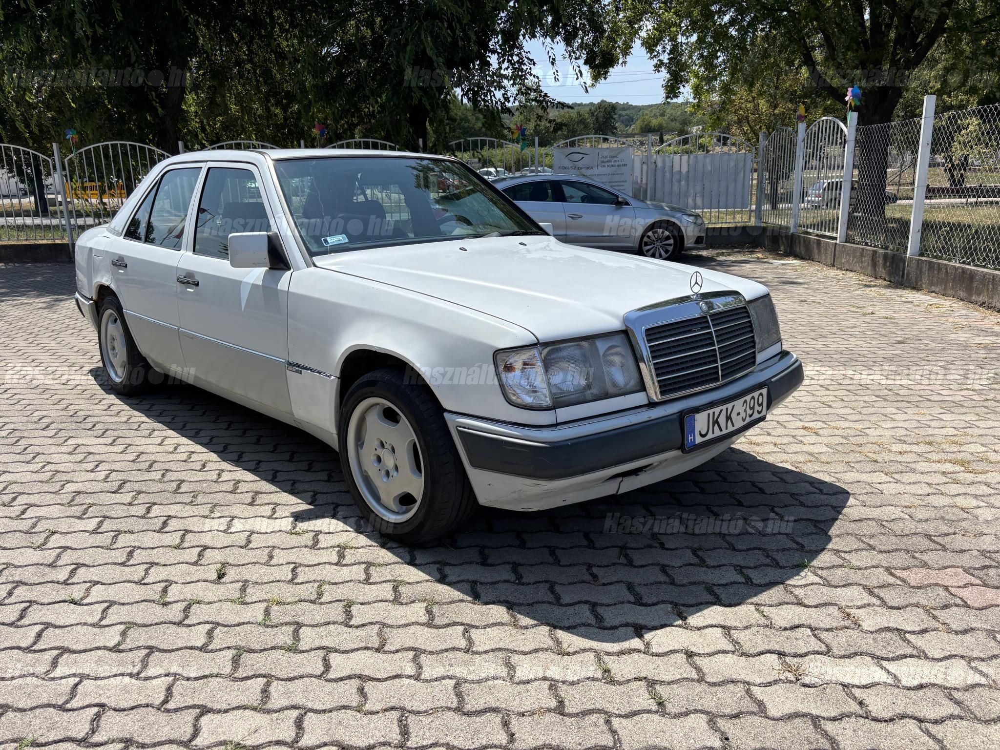 MERCEDES-BENZ W 124 1991/1 - 1