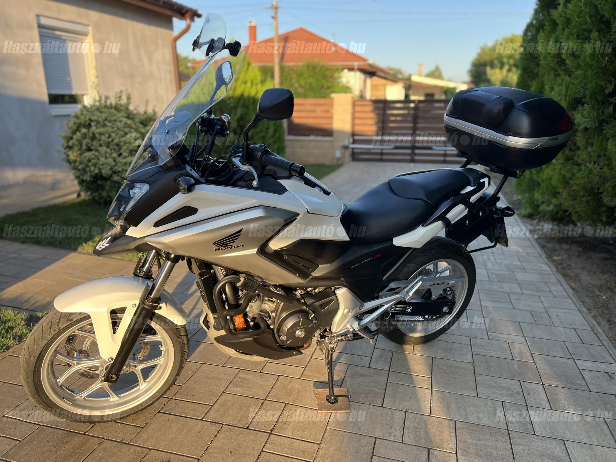 HONDA NC 750 X 2016/4 - 1