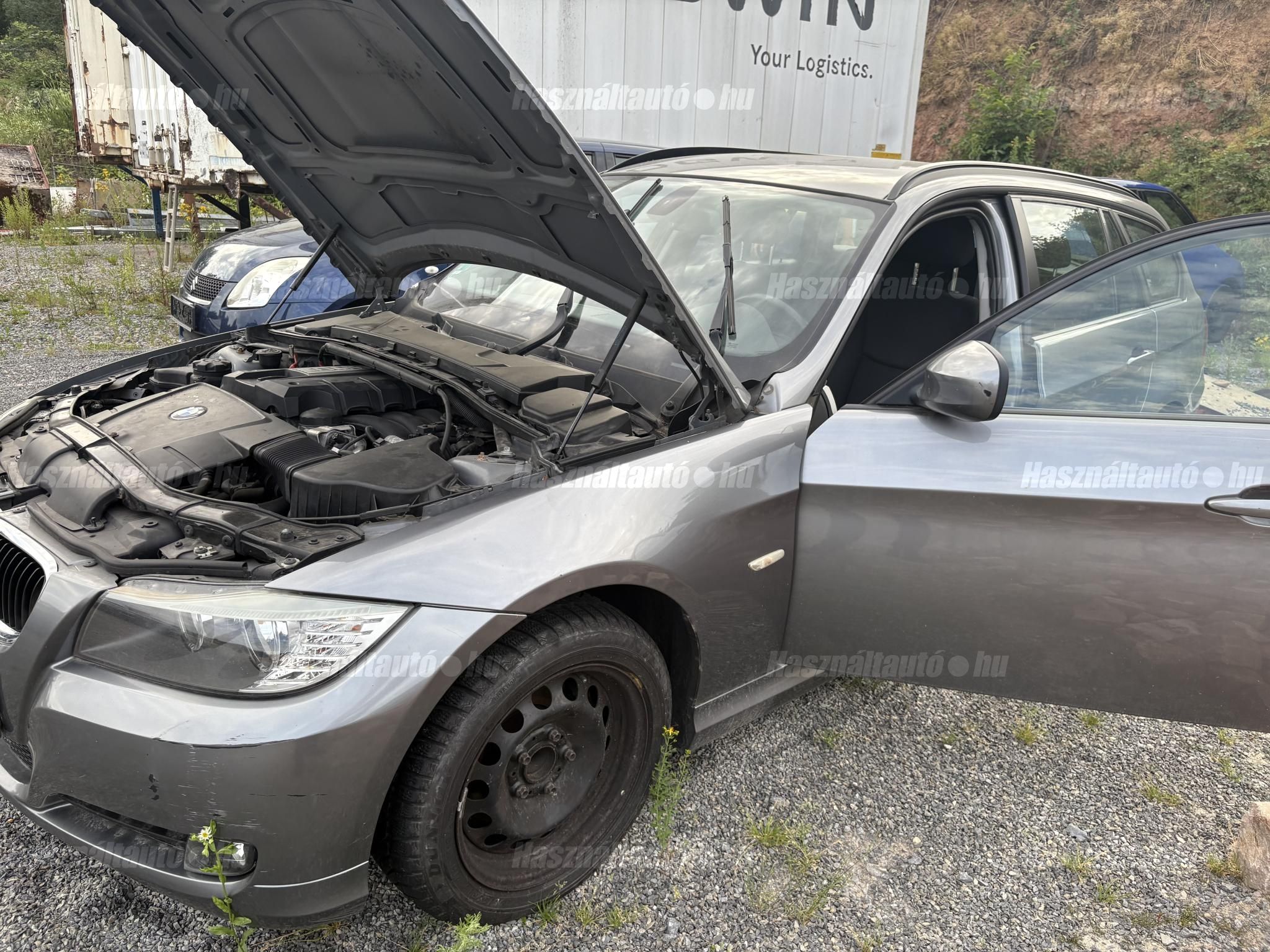 BMW 318 2012/1 - 1