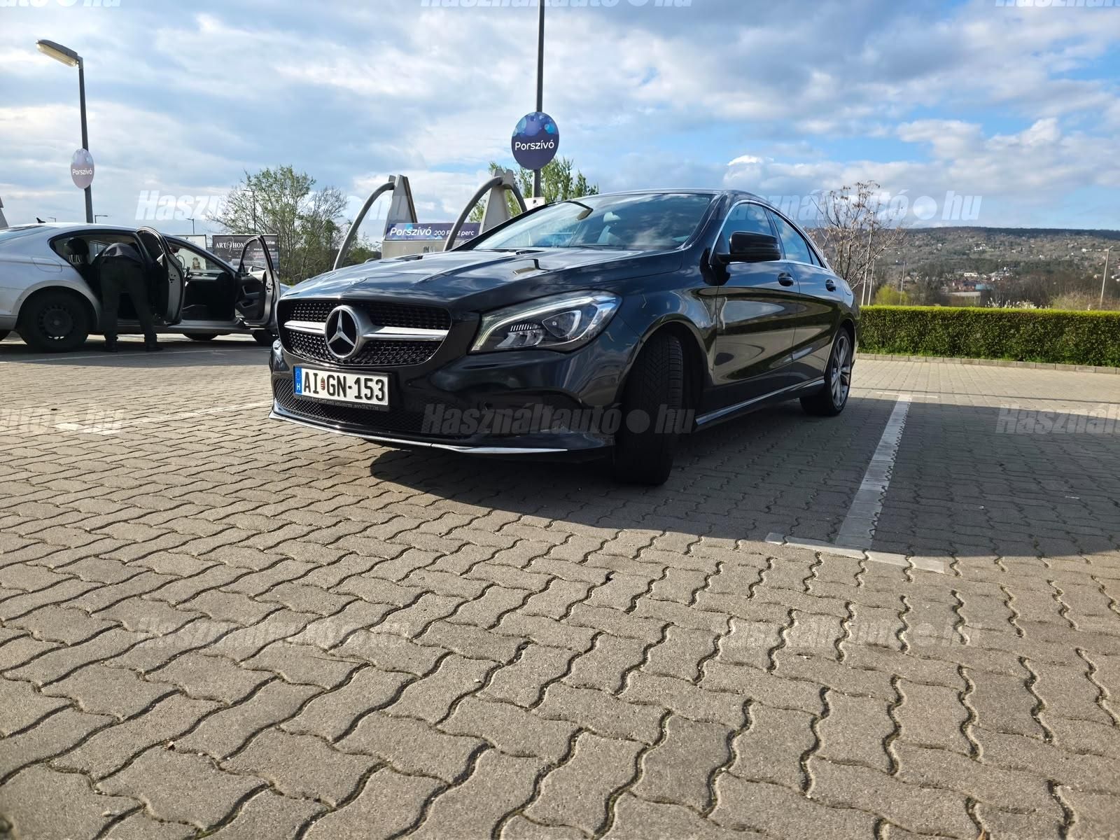 MERCEDES-BENZ CLA 200 2018/1 - 1