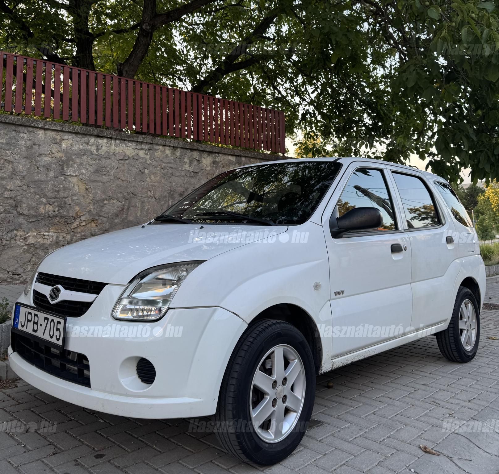 SUZUKI IGNIS 2005/2 - 1