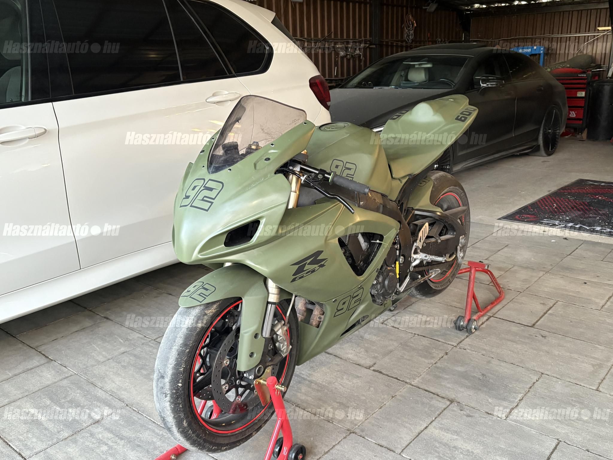 SUZUKI GSX-R 600 2007/4 - 1