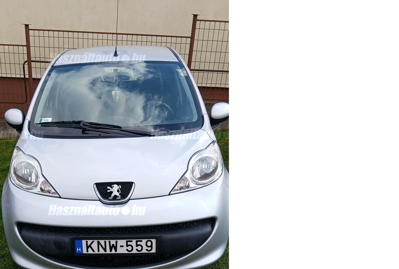 PEUGEOT 107 2006 - 1