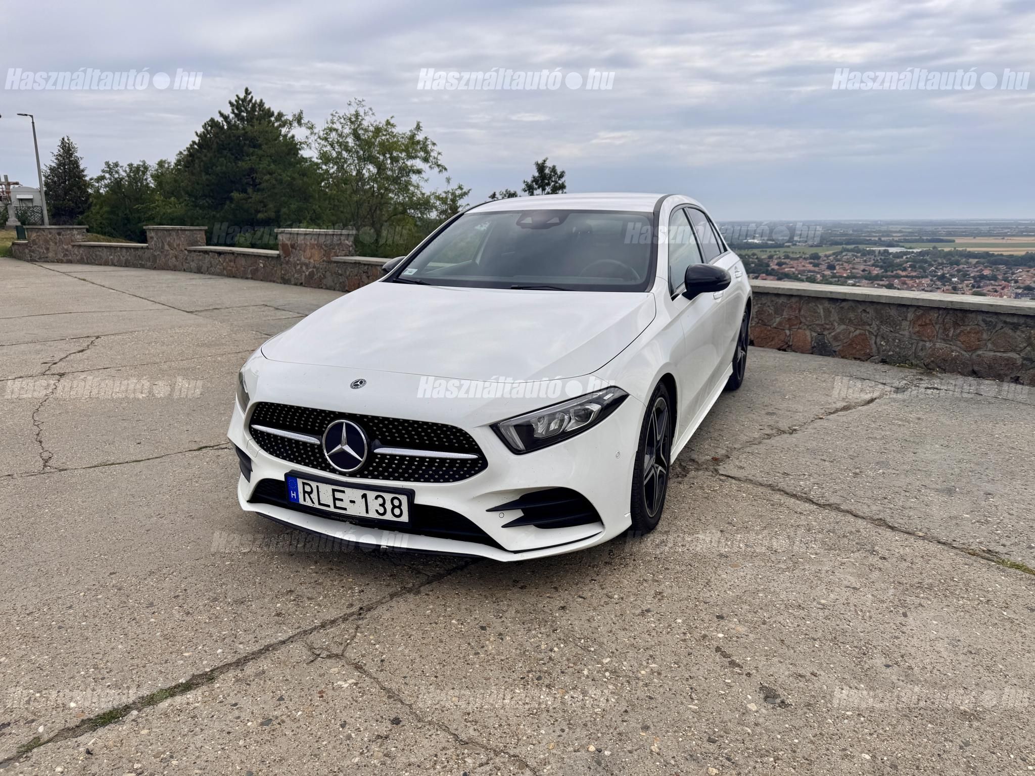 MERCEDES-BENZ A 180 2019/5 - 1