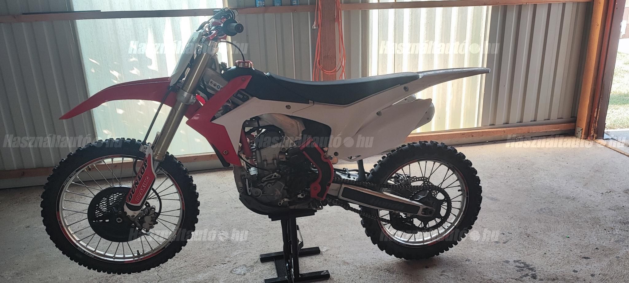 HONDA CRF 250 R 2017/1 - 1
