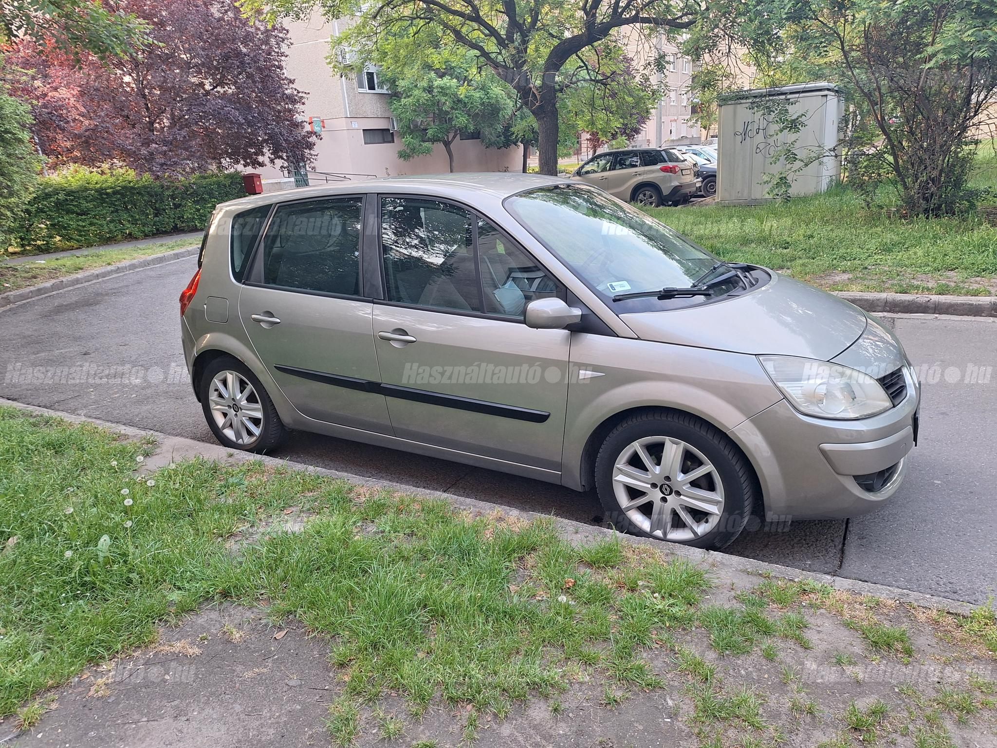 RENAULT SCENIC 2007/7 - 1