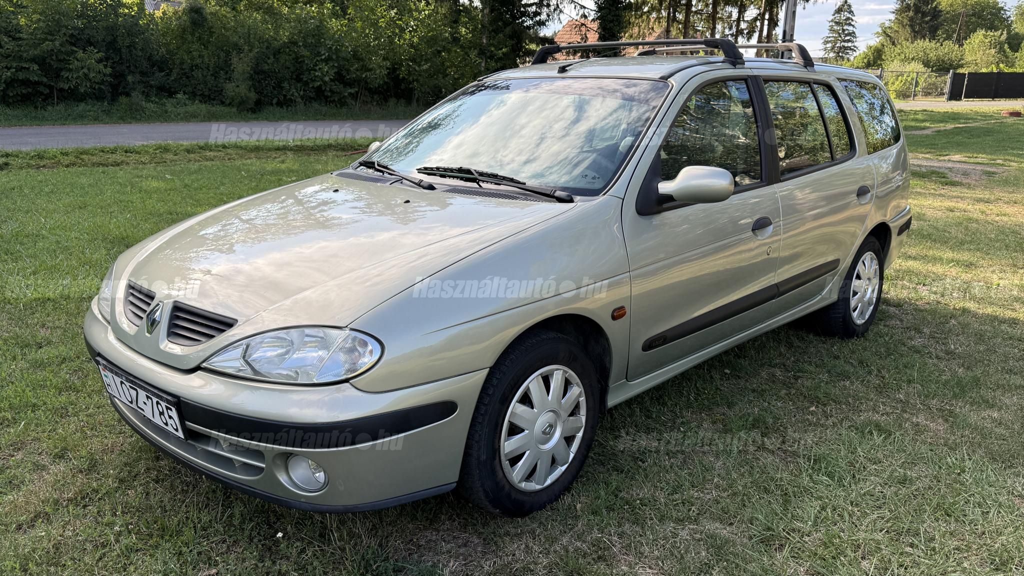 RENAULT MEGANE 2003/5 - 1
