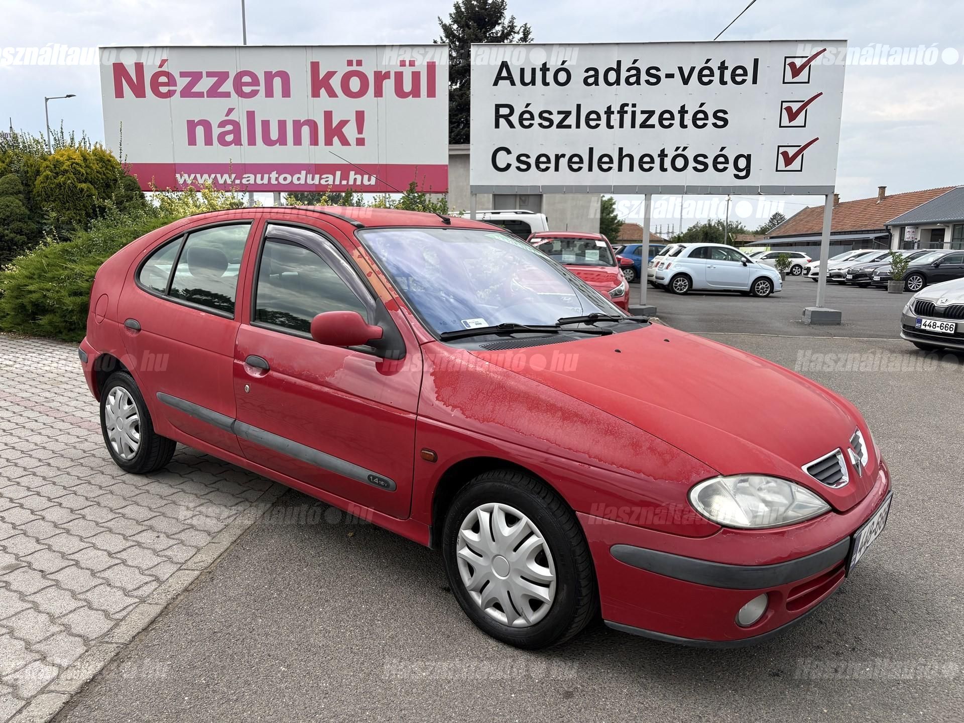 RENAULT MEGANE 2001/4 - 1
