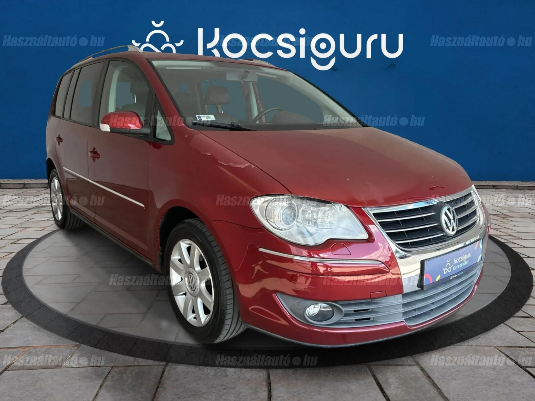 VOLKSWAGEN TOURAN 2016/10 - 1