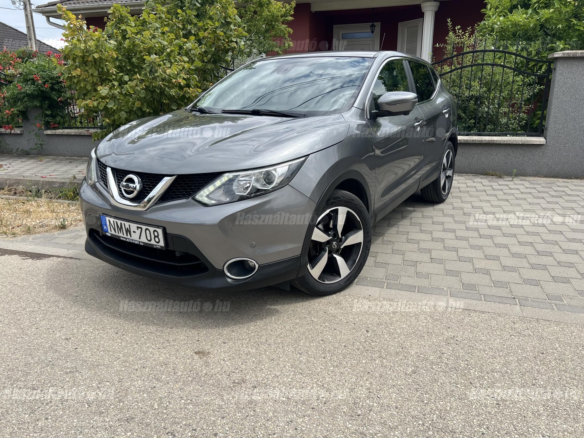 NISSAN QASHQAI 2016 - 1