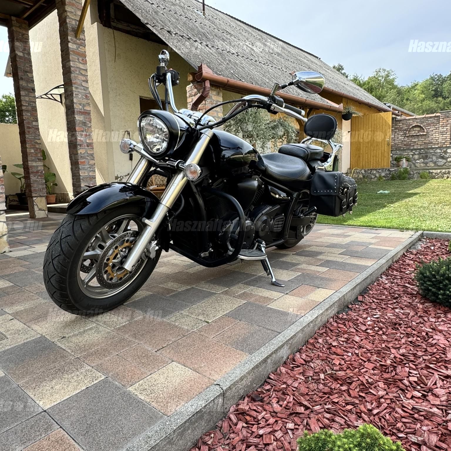 YAMAHA XVS 1300 A MIDNIGHT STAR 2011/4 - 1