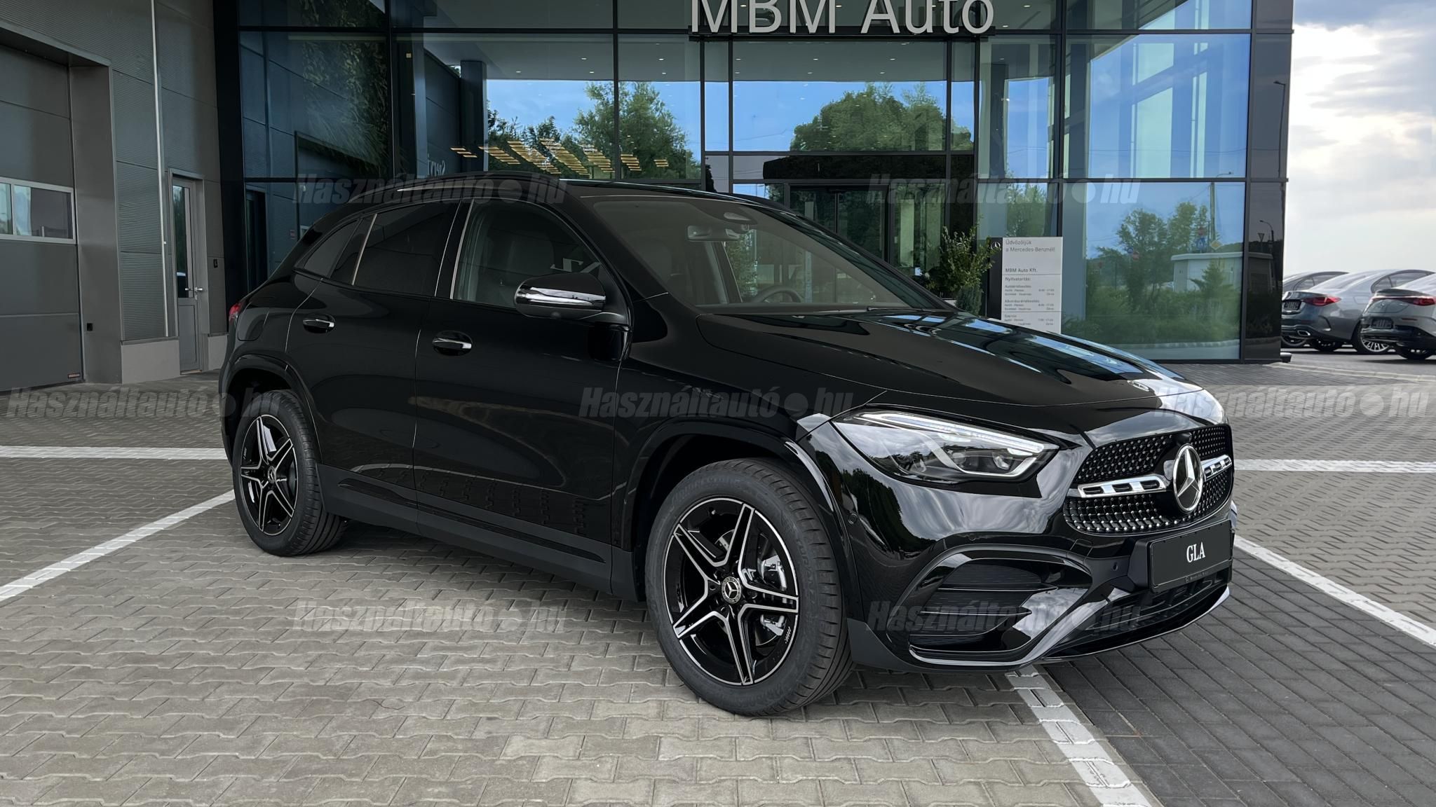 MERCEDES-BENZ GLA 250 2026 - 1