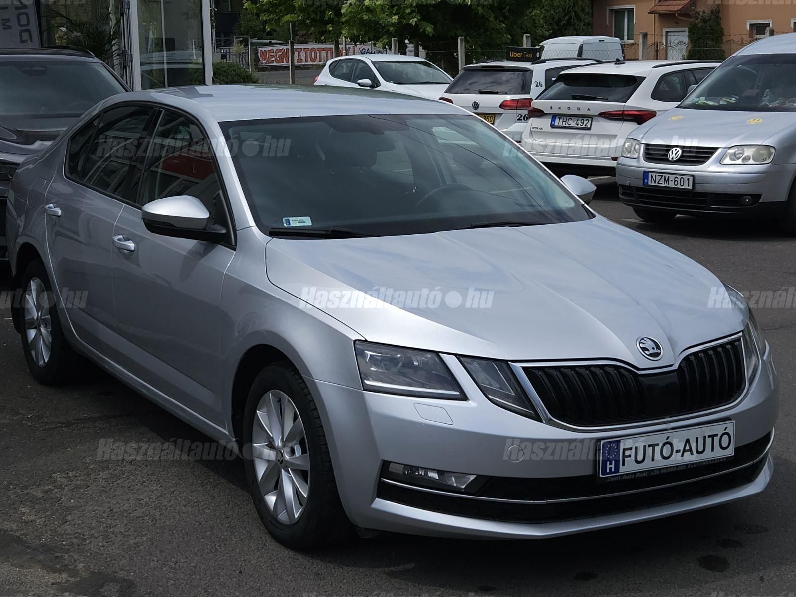 SKODA OCTAVIA 2018/12 - 1