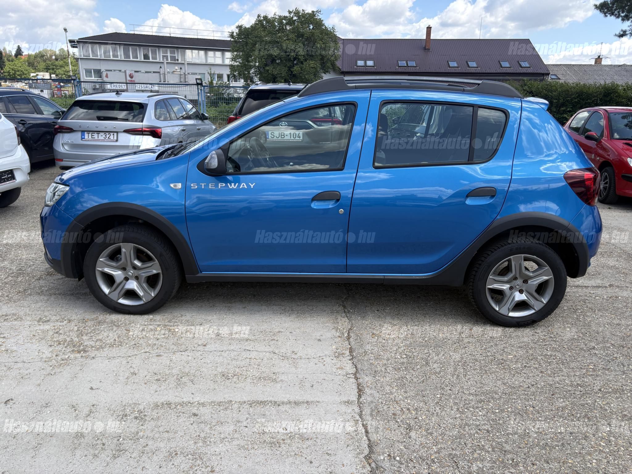 DACIA SANDERO 2017/3 - 1