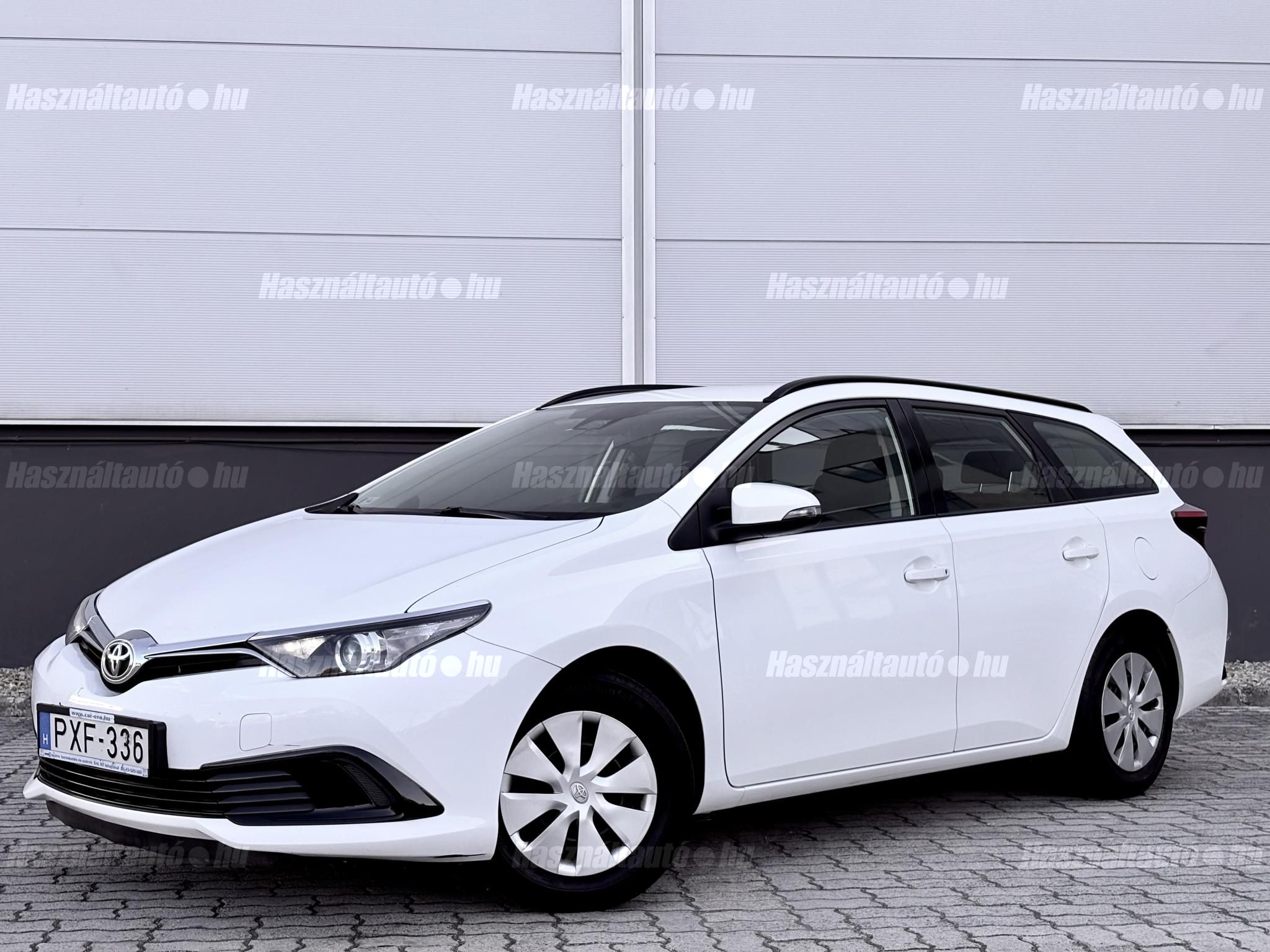 TOYOTA AURIS 2018/7 - 1