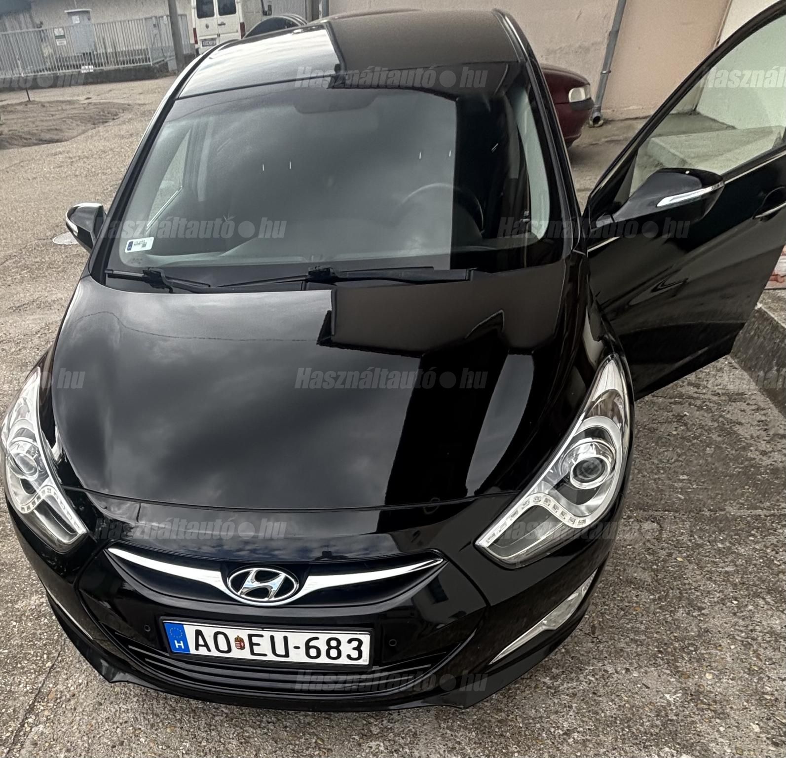 HYUNDAI I40 2012/10 - 1