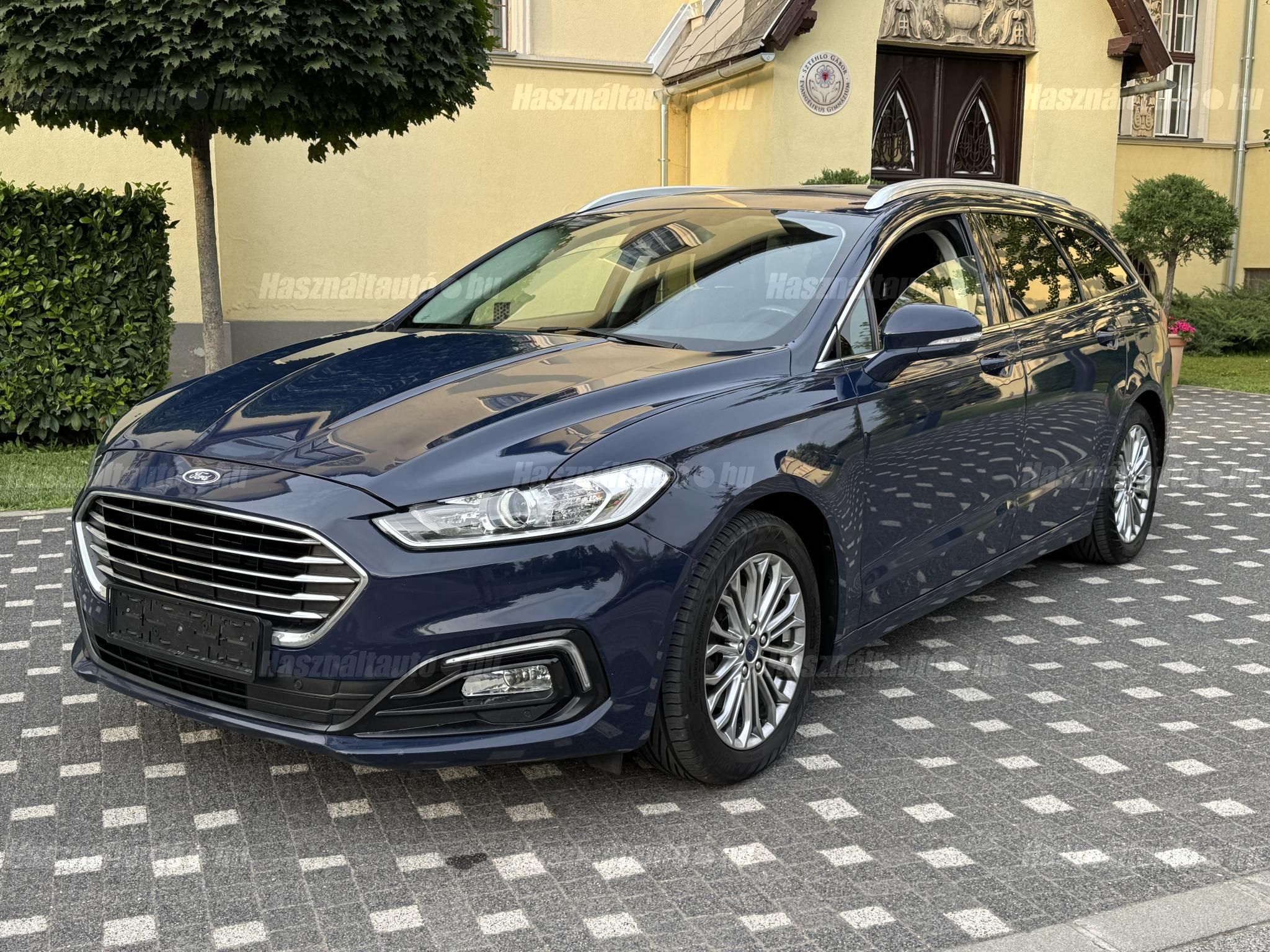 FORD MONDEO 2020/9 - 1