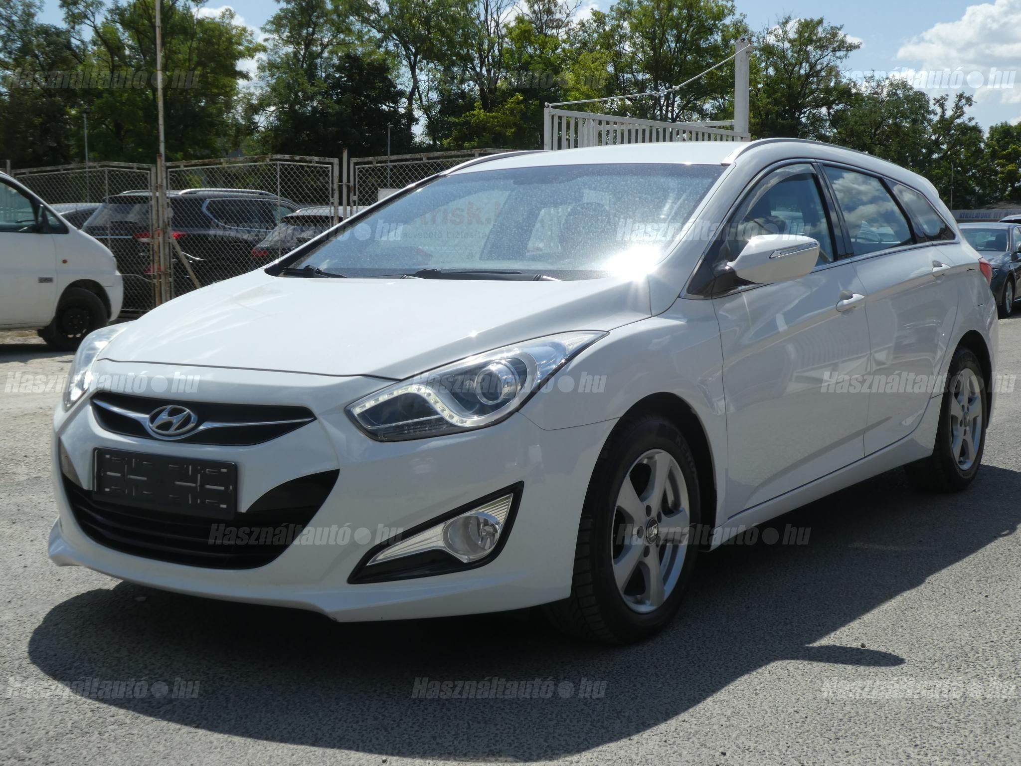 HYUNDAI I40 2015/1 - 1
