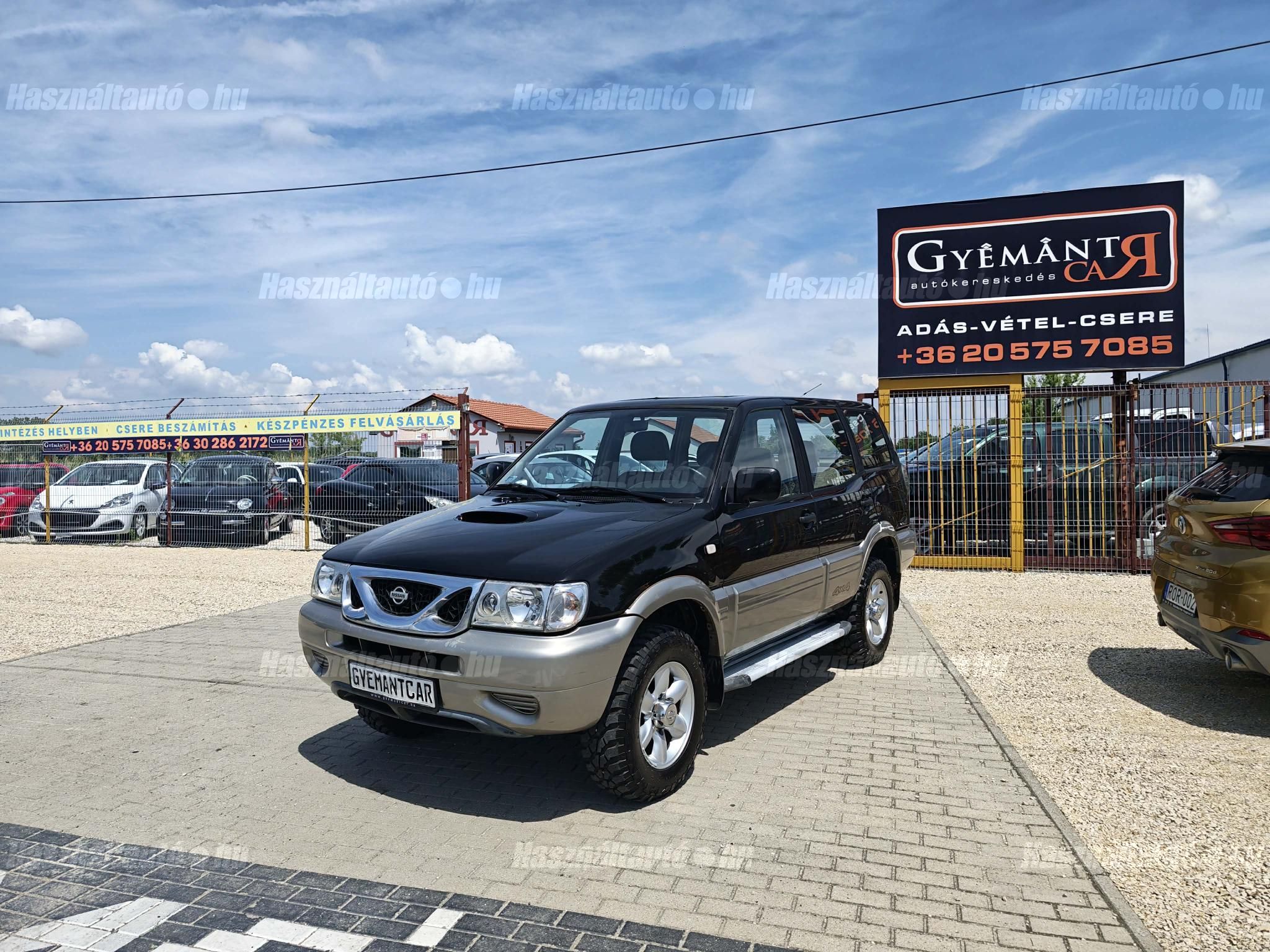 NISSAN TERRANO 2000/1 - 1