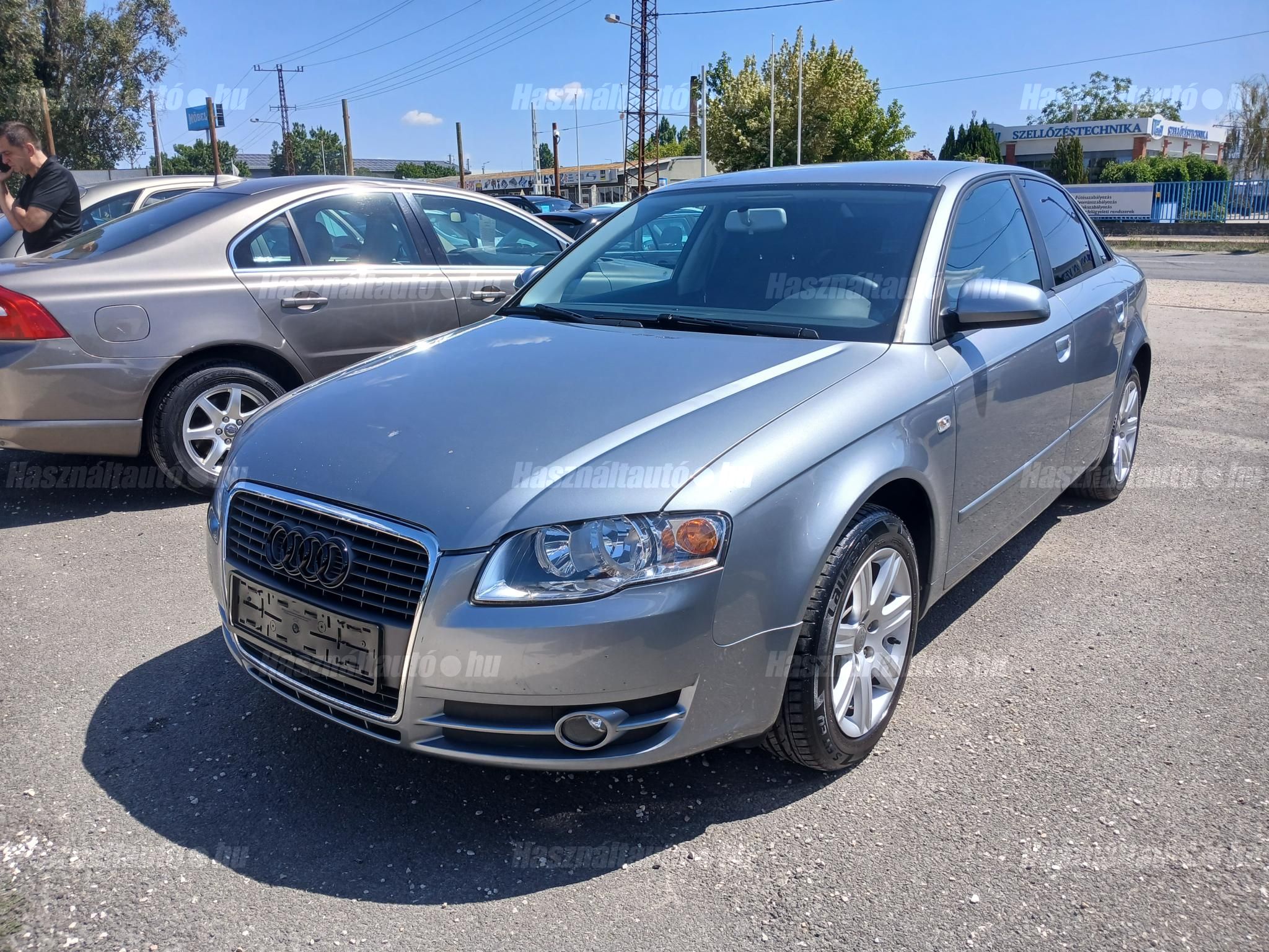 AUDI A4 2006/7 - 1