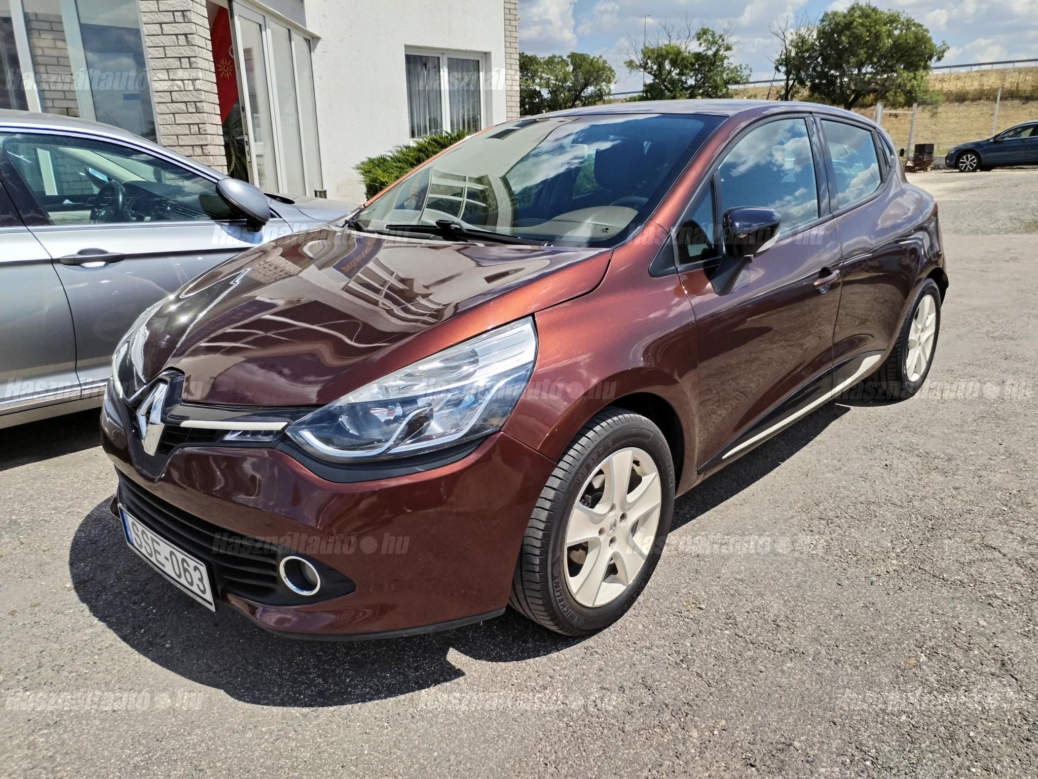 RENAULT CLIO 2013/3 - 1