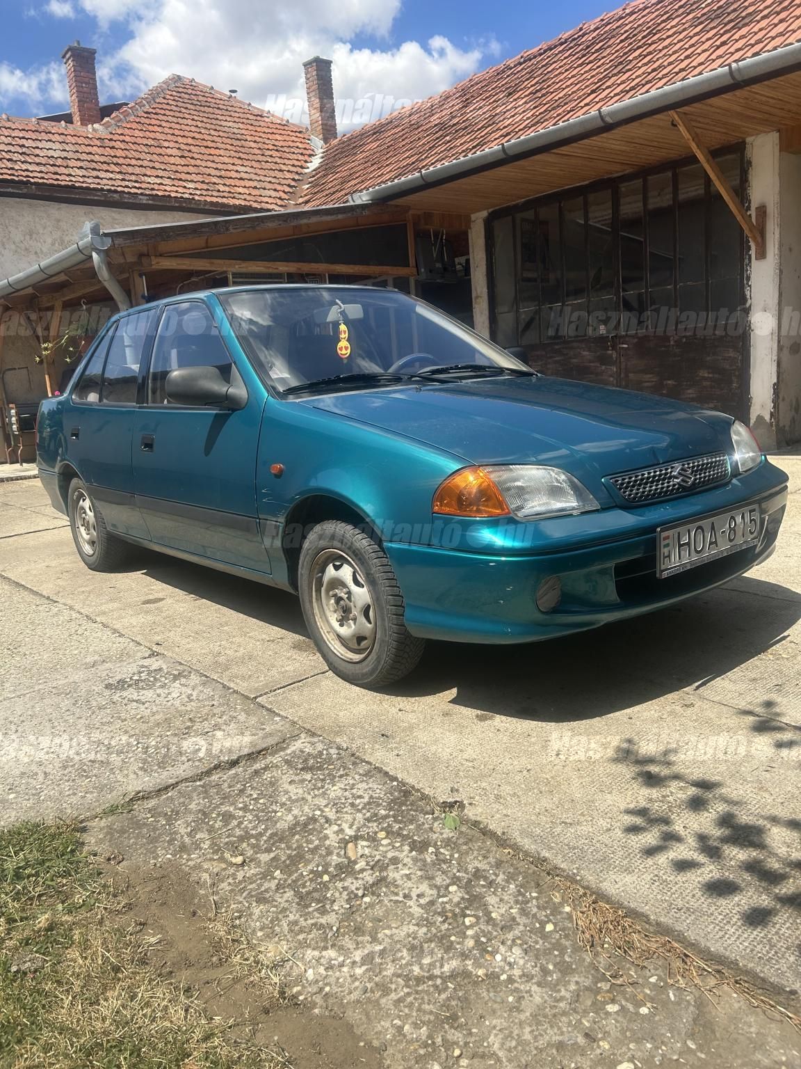 SUZUKI SWIFT 2001/3 - 1