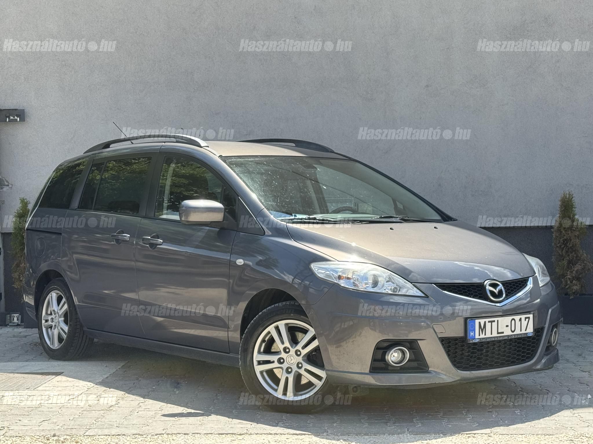 MAZDA 5 2010/10 - 1