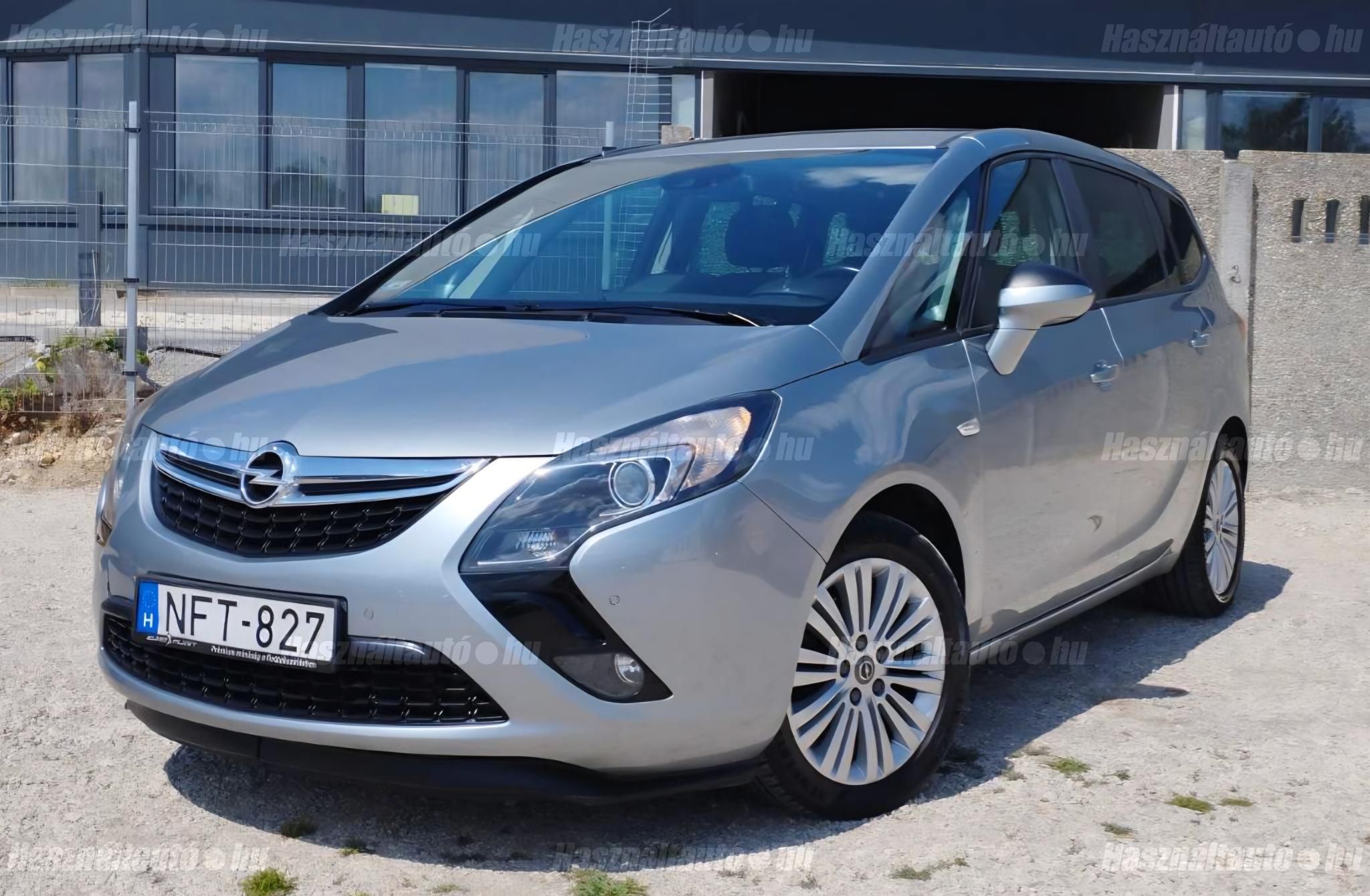 OPEL ZAFIRA 2015 - 1