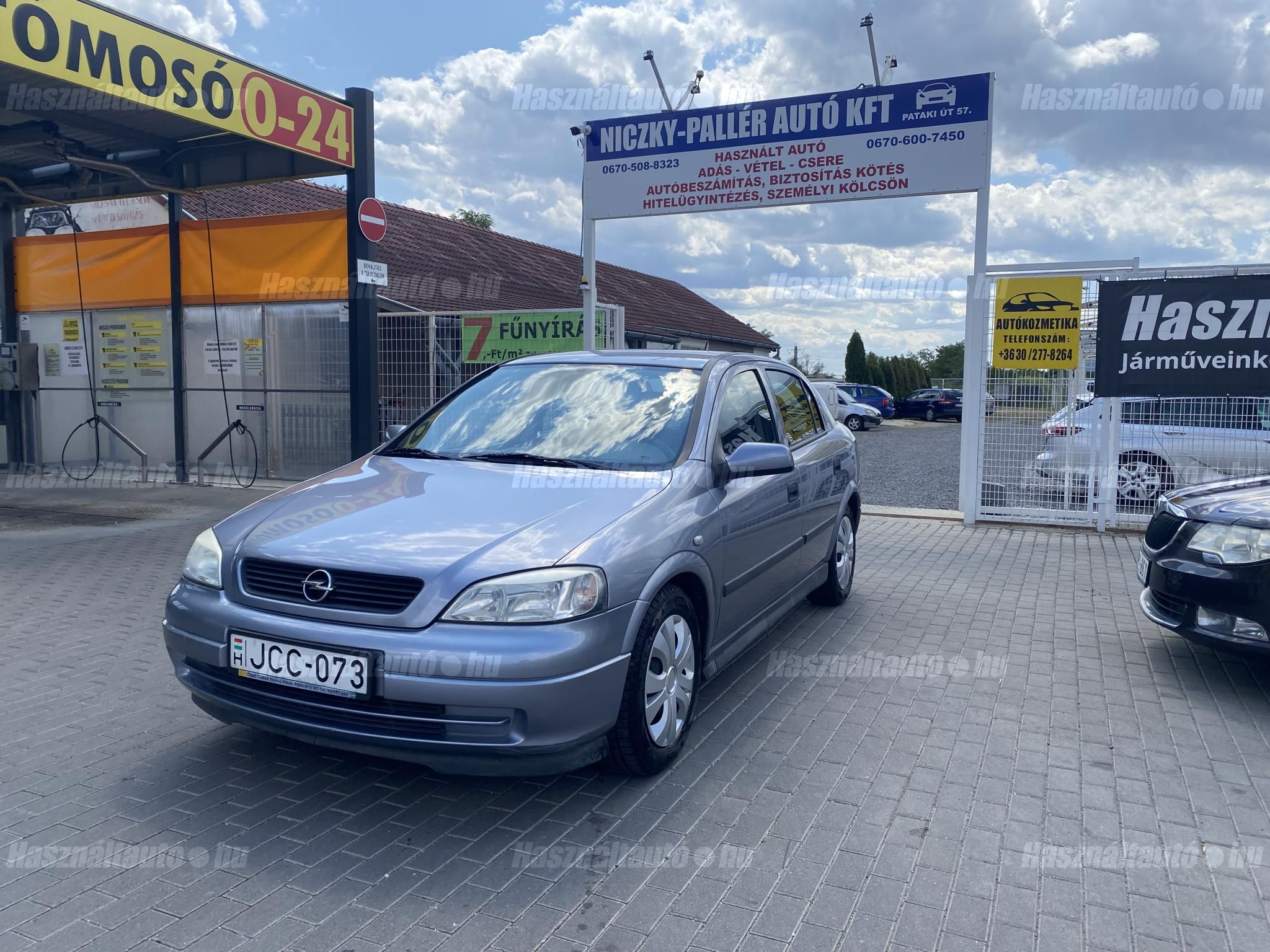 OPEL ASTRA 2004/5 - 1