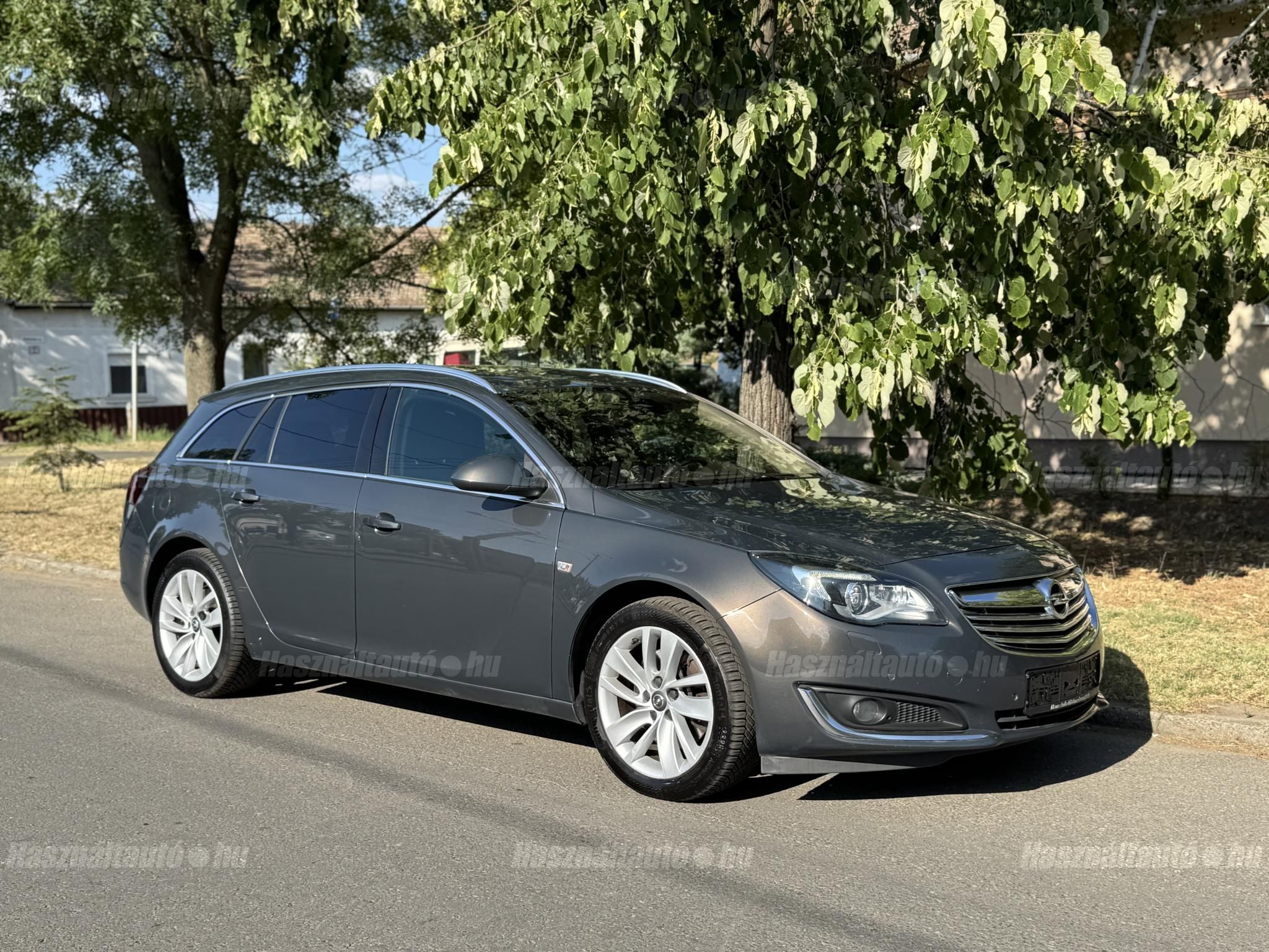 OPEL INSIGNIA 2015/11 - 1