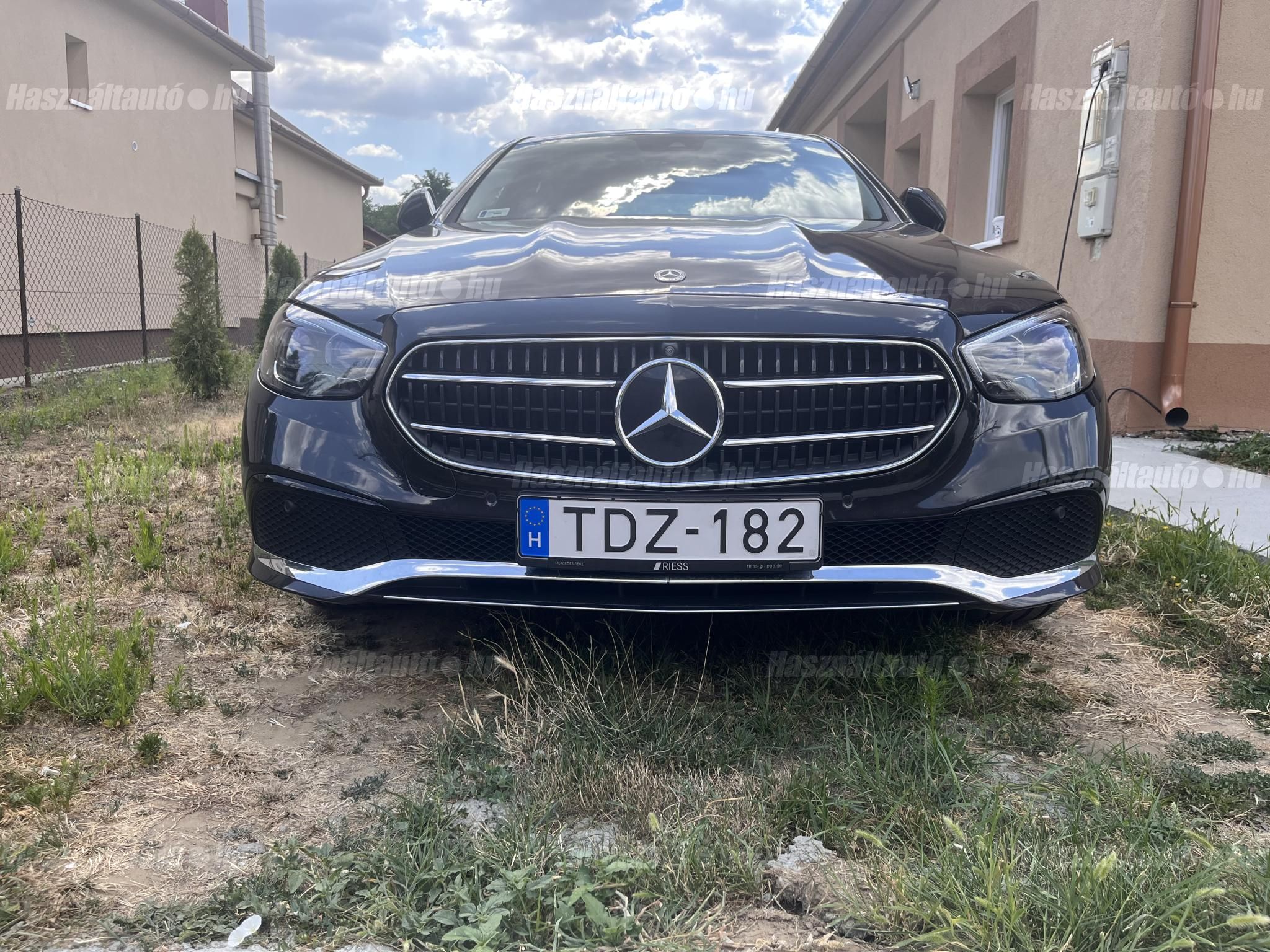 MERCEDES-BENZ E 300 2020/8 - 1