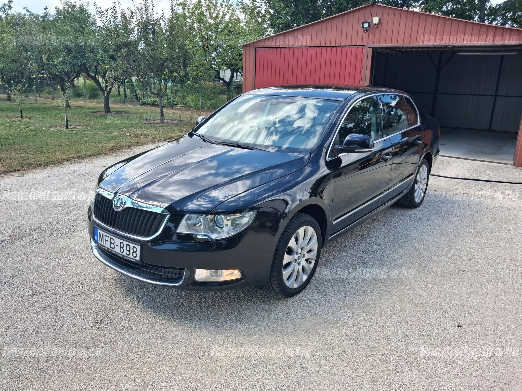 SKODA SUPERB 2013/9 - 1