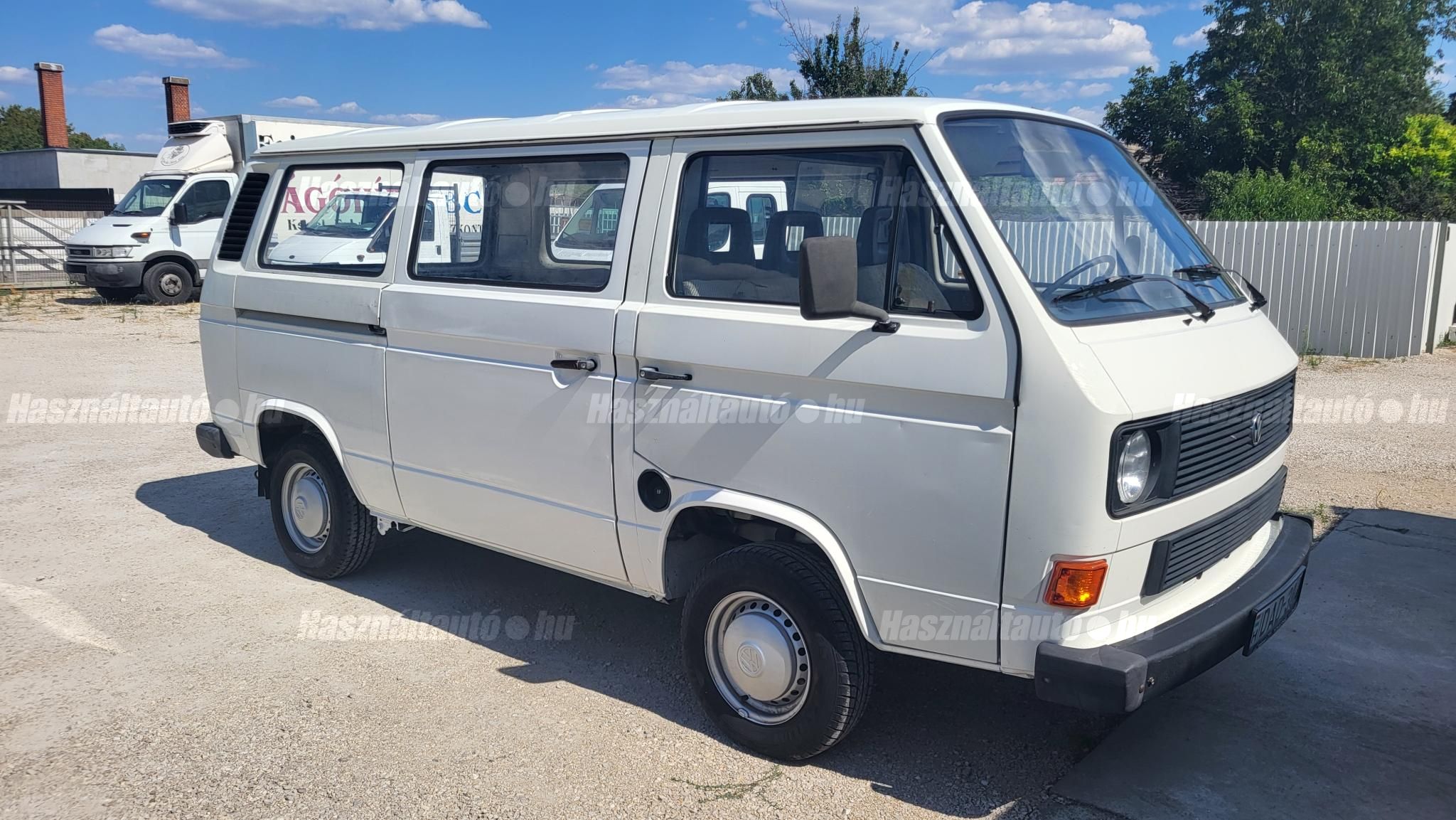 VOLKSWAGEN TRANSPORTER 1985 - 1