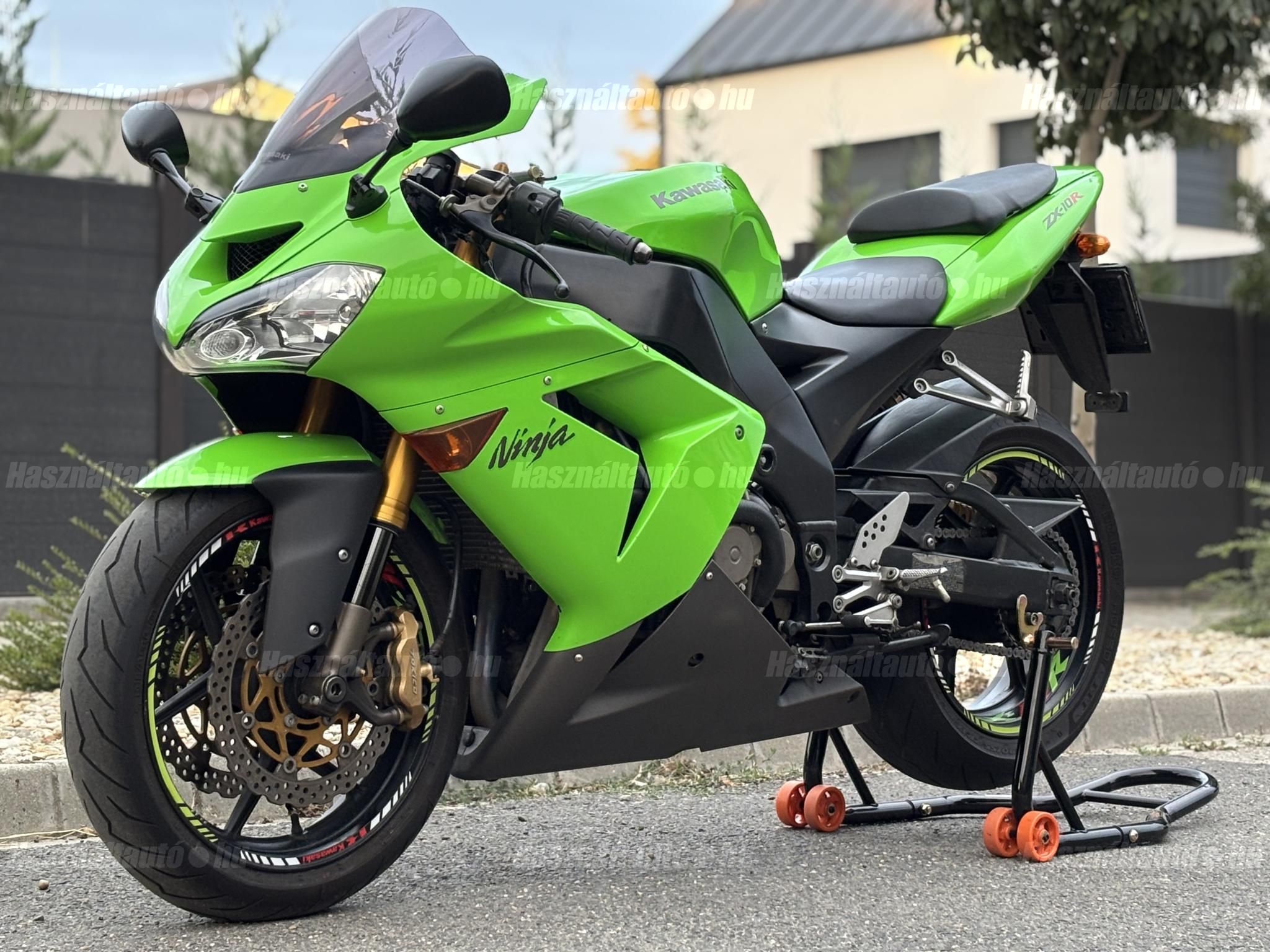 KAWASAKI ZX-10 R (NINJA) 2005 - 1