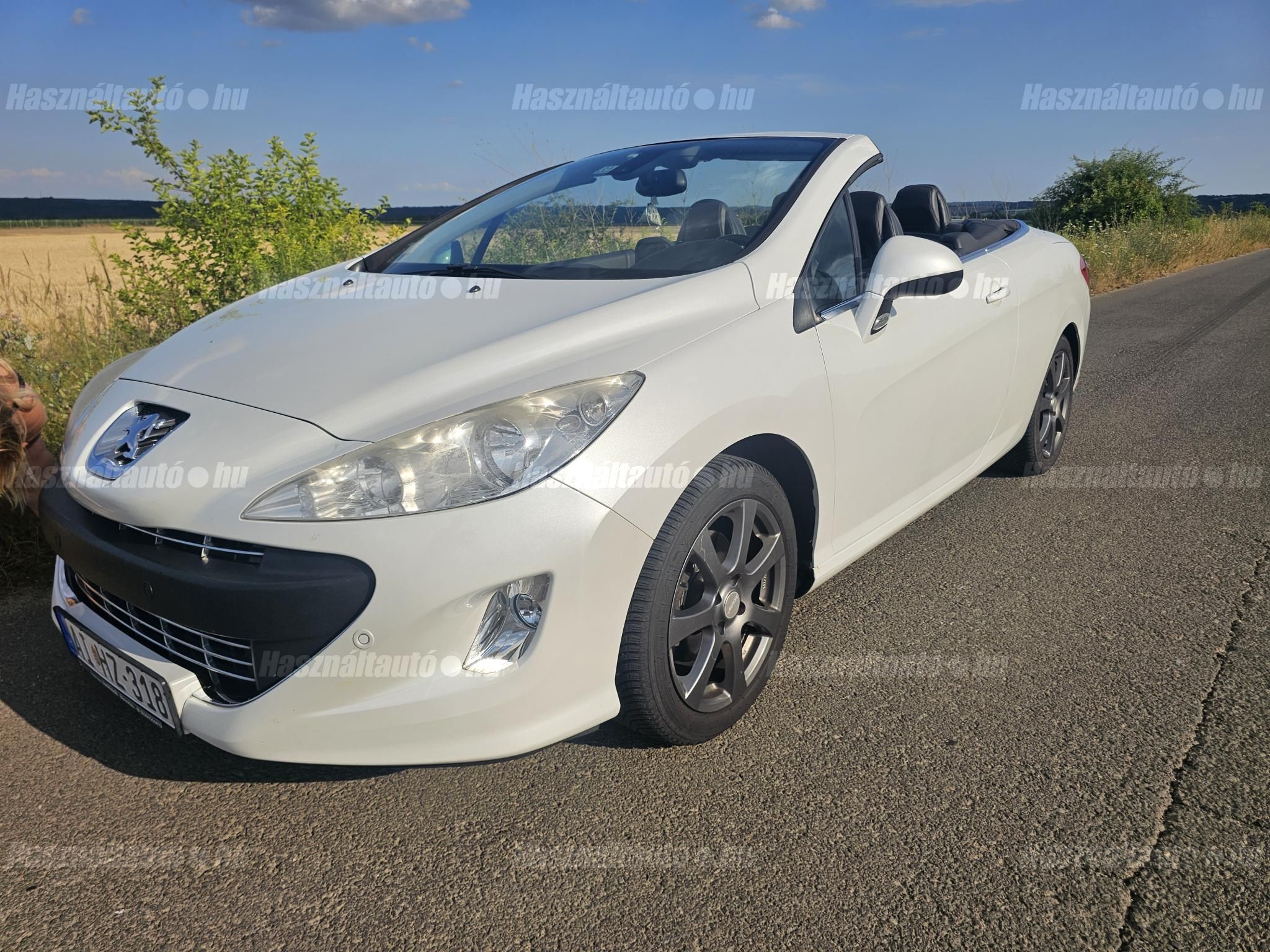 PEUGEOT 308 2009/10 - 1
