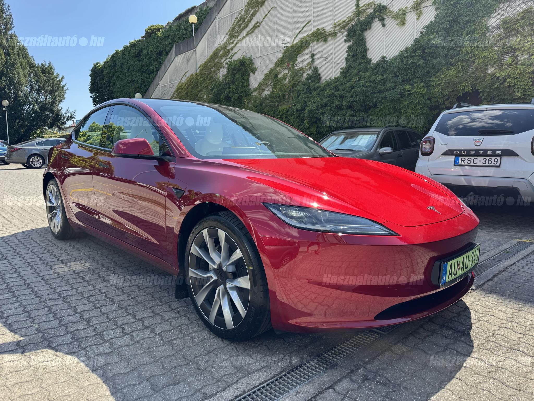 TESLA MODEL 3 2024/5 - 1