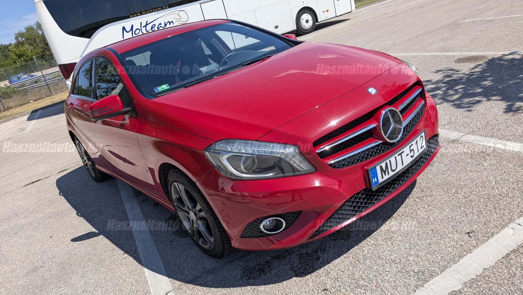MERCEDES-BENZ A 180 2014/7 - 1
