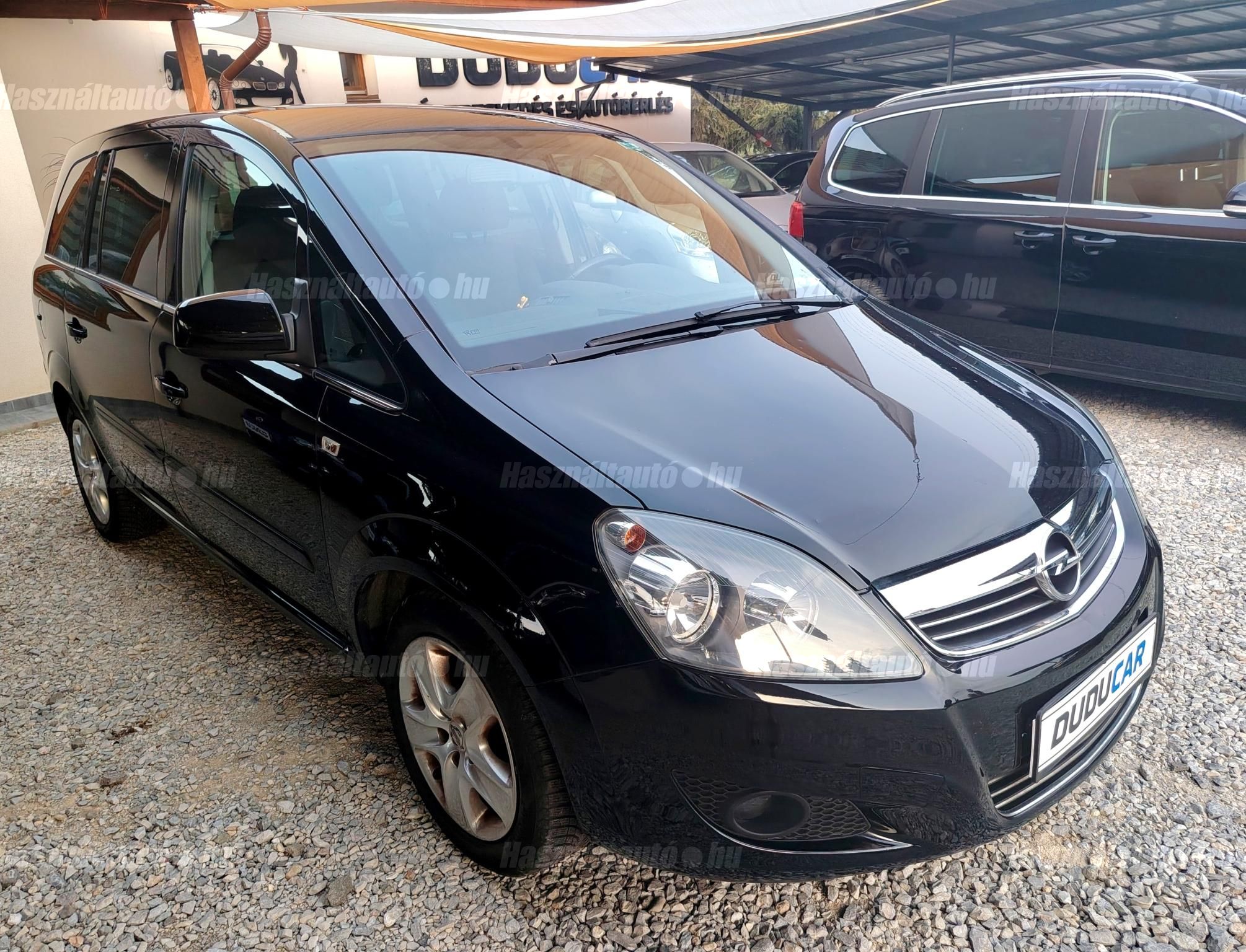 OPEL ZAFIRA 2011 - 1