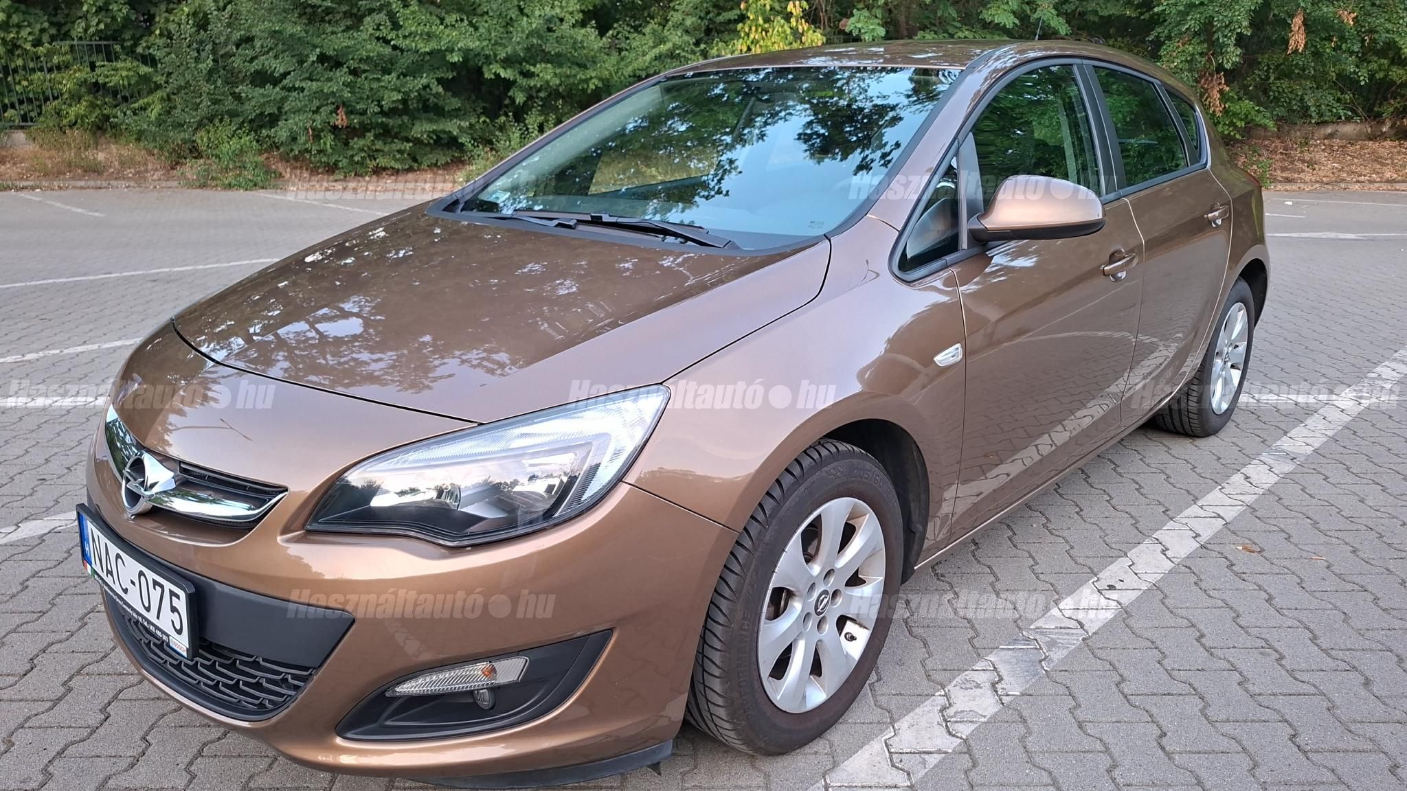 OPEL ASTRA J 2014 - 1