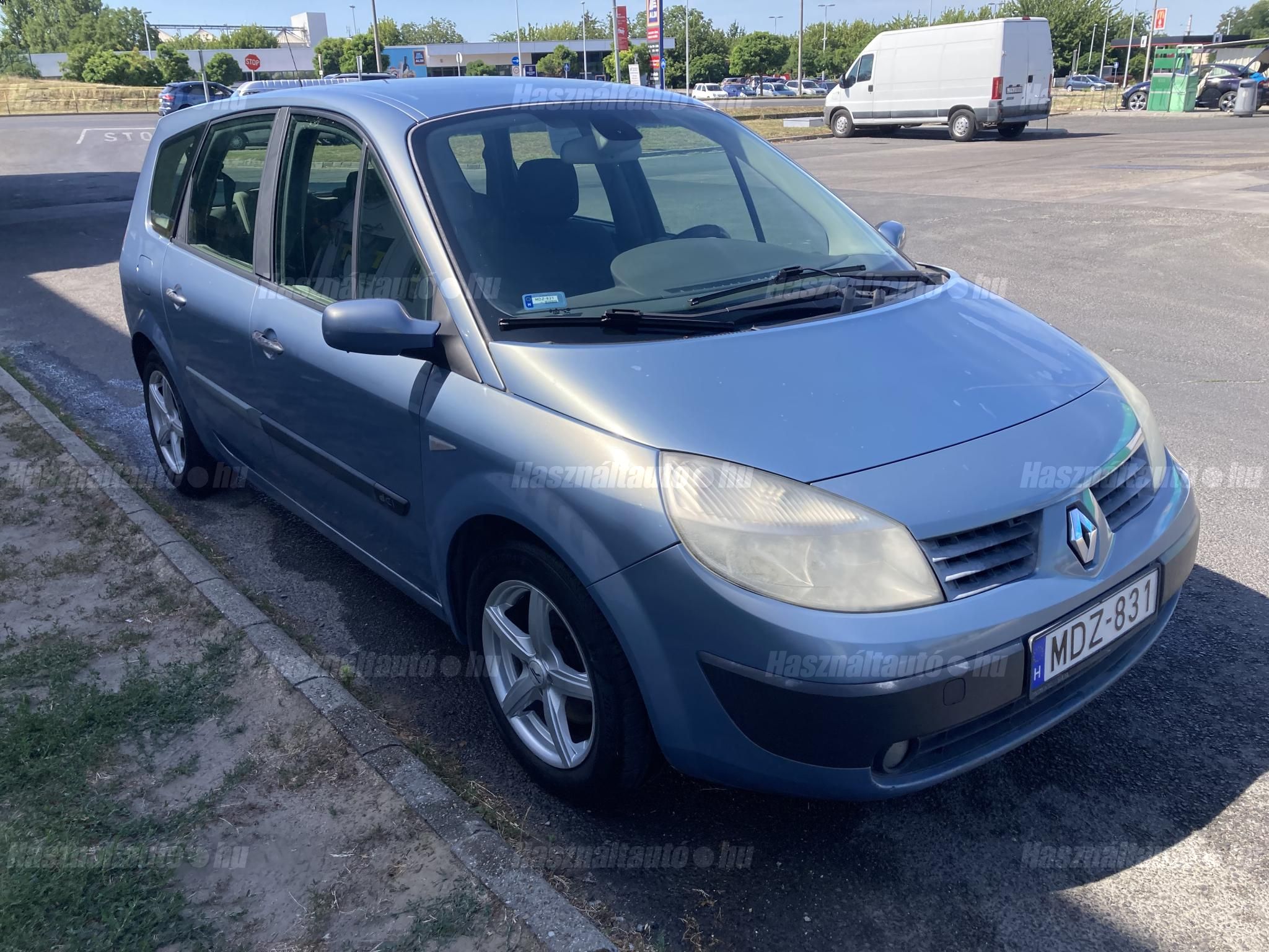 RENAULT GRAND SCENIC 2006/4 - 1