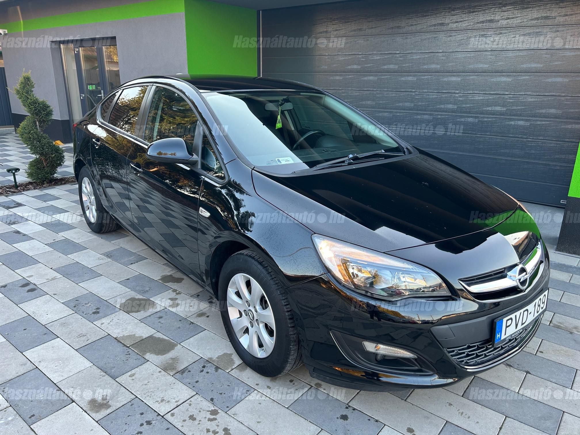 OPEL ASTRA J 2018/2 - 1