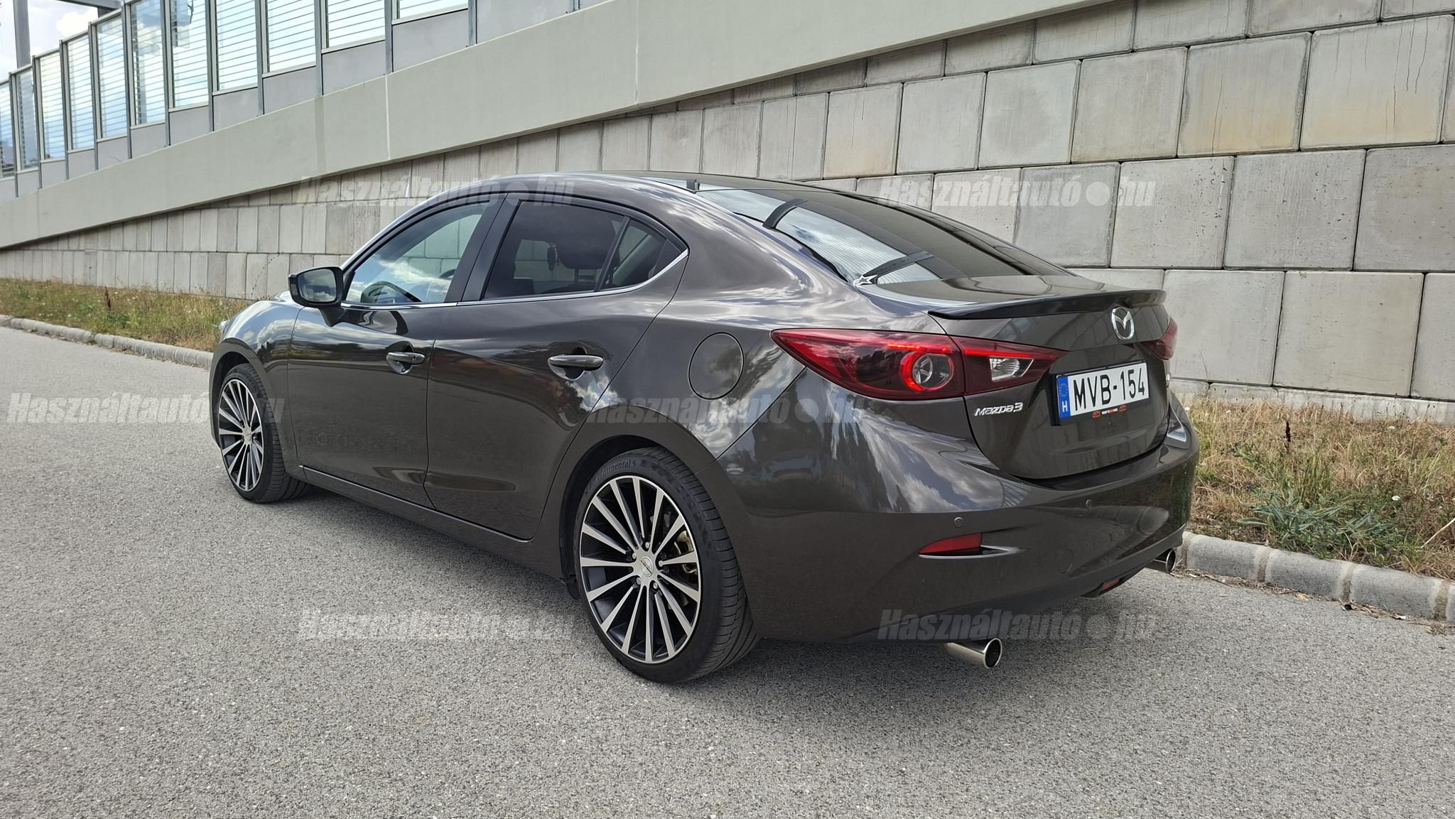 MAZDA 3 2014/7 - 1