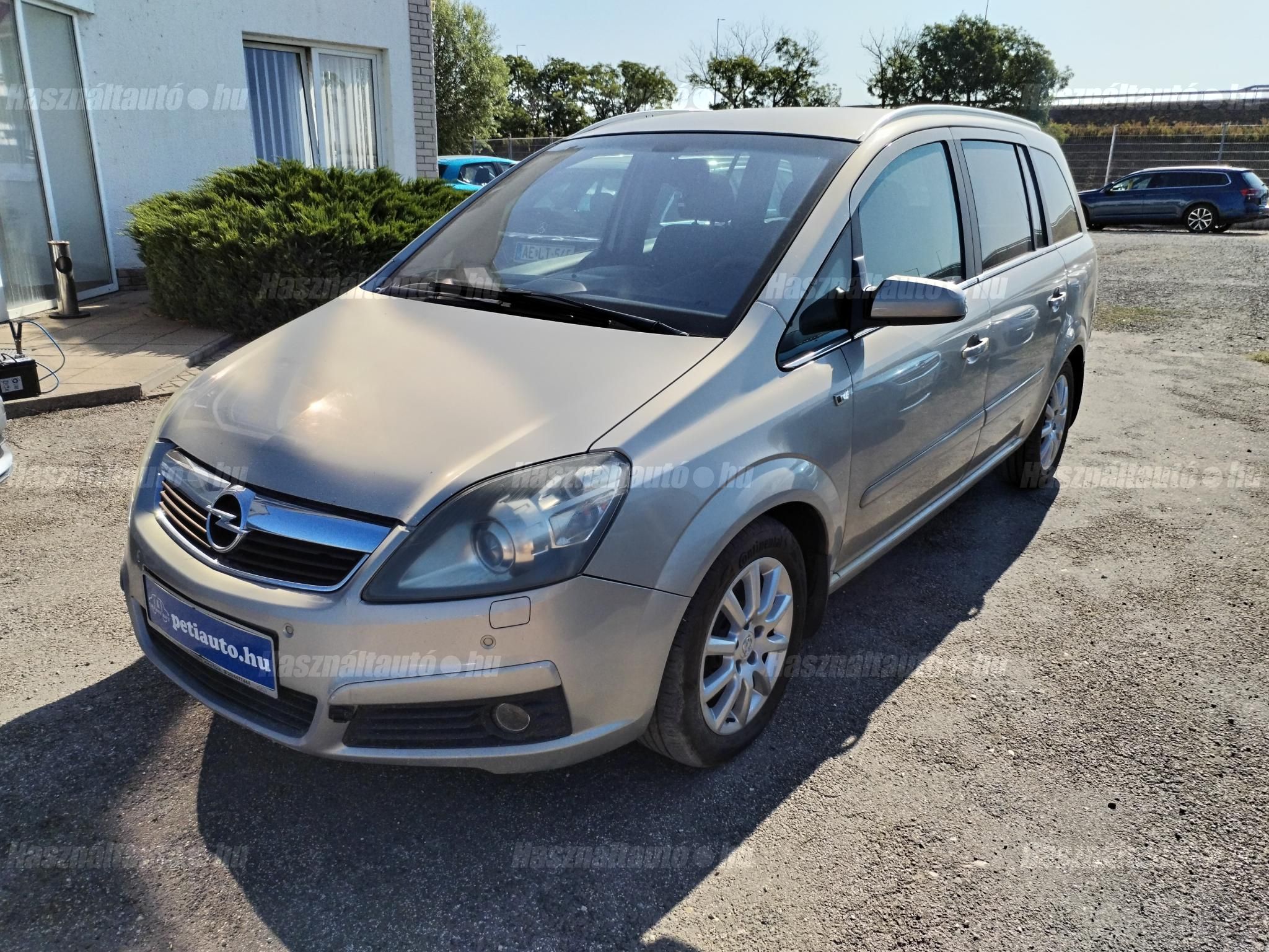 OPEL ZAFIRA B 2007/9 - 1